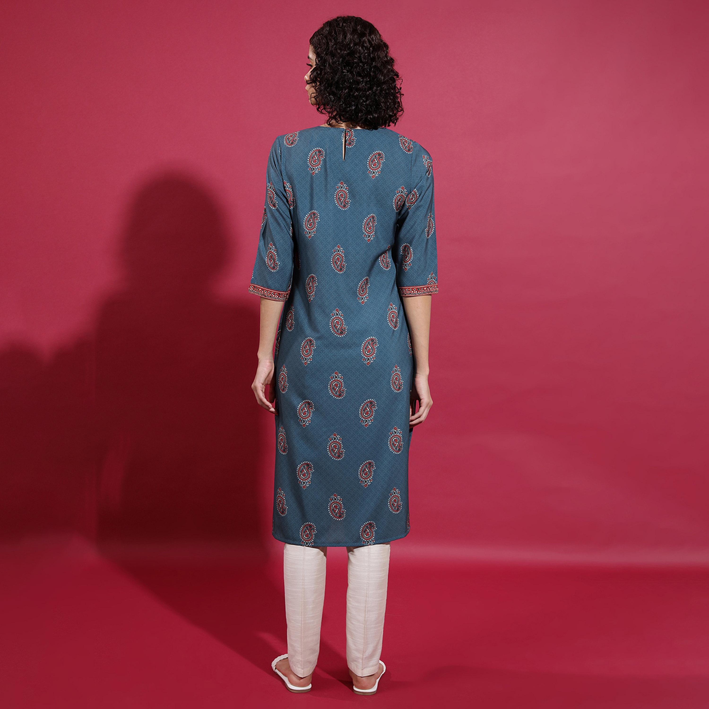 Vishudh X Styli Ethnic Motifs Printed Flared Sleeves Gotta Patti Kurta-women-clothing-ethnicwear-kurtas-image-3