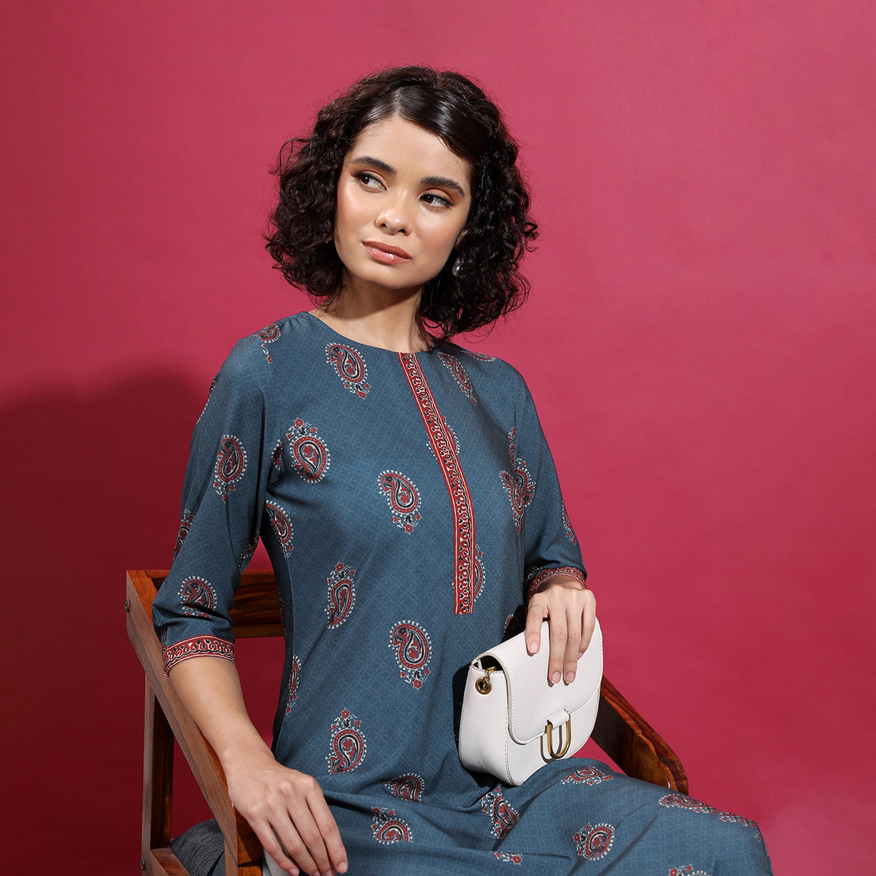 Vishudh X Styli Ethnic Motifs Printed Flared Sleeves Gotta Patti Kurta-women-clothing-ethnicwear-kurtas-image-6