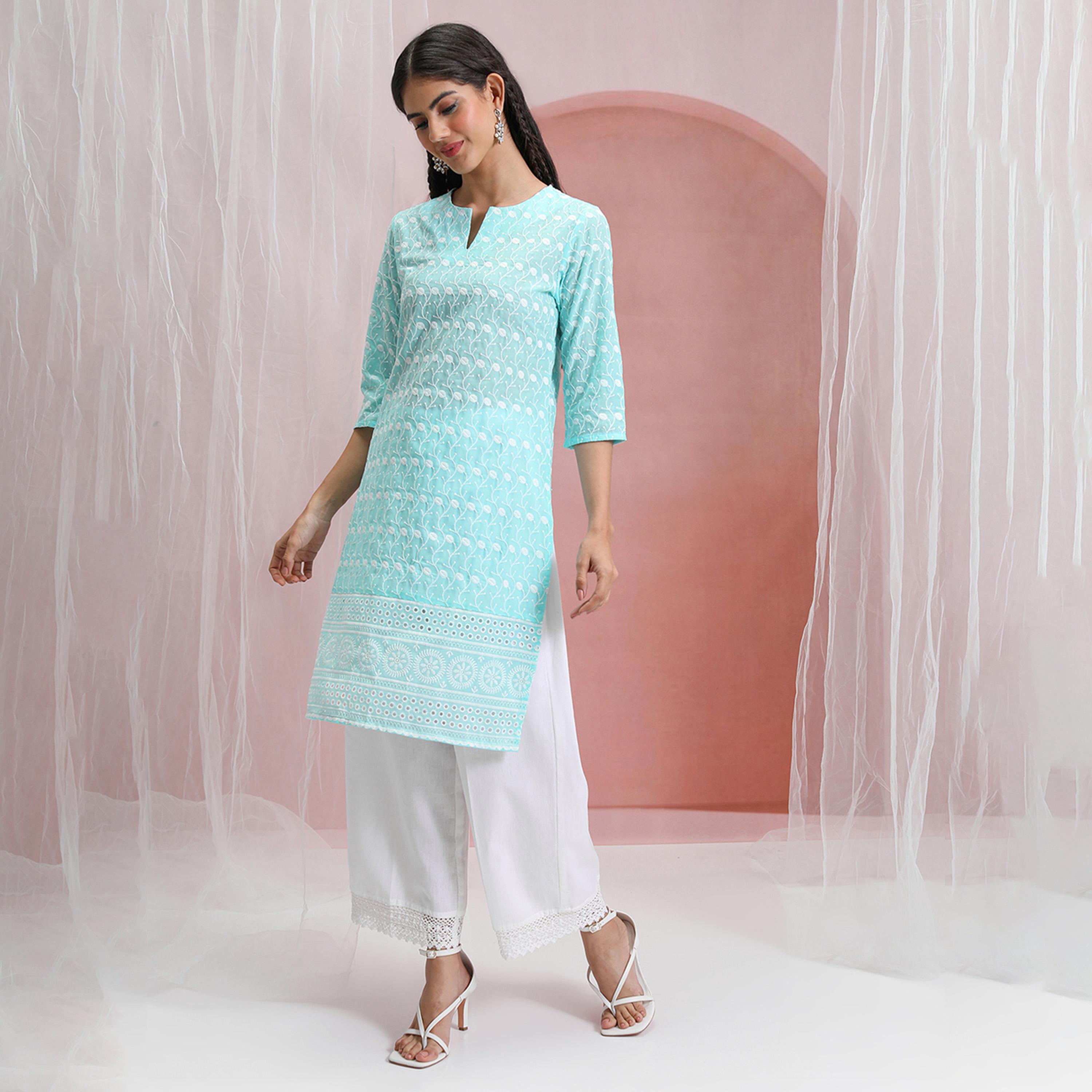 Vishudh X Styli Blue & White Floral Embroidered Round Notched Neck Straight Kurta-women-clothing-ethnicwear-kurtas-image-2