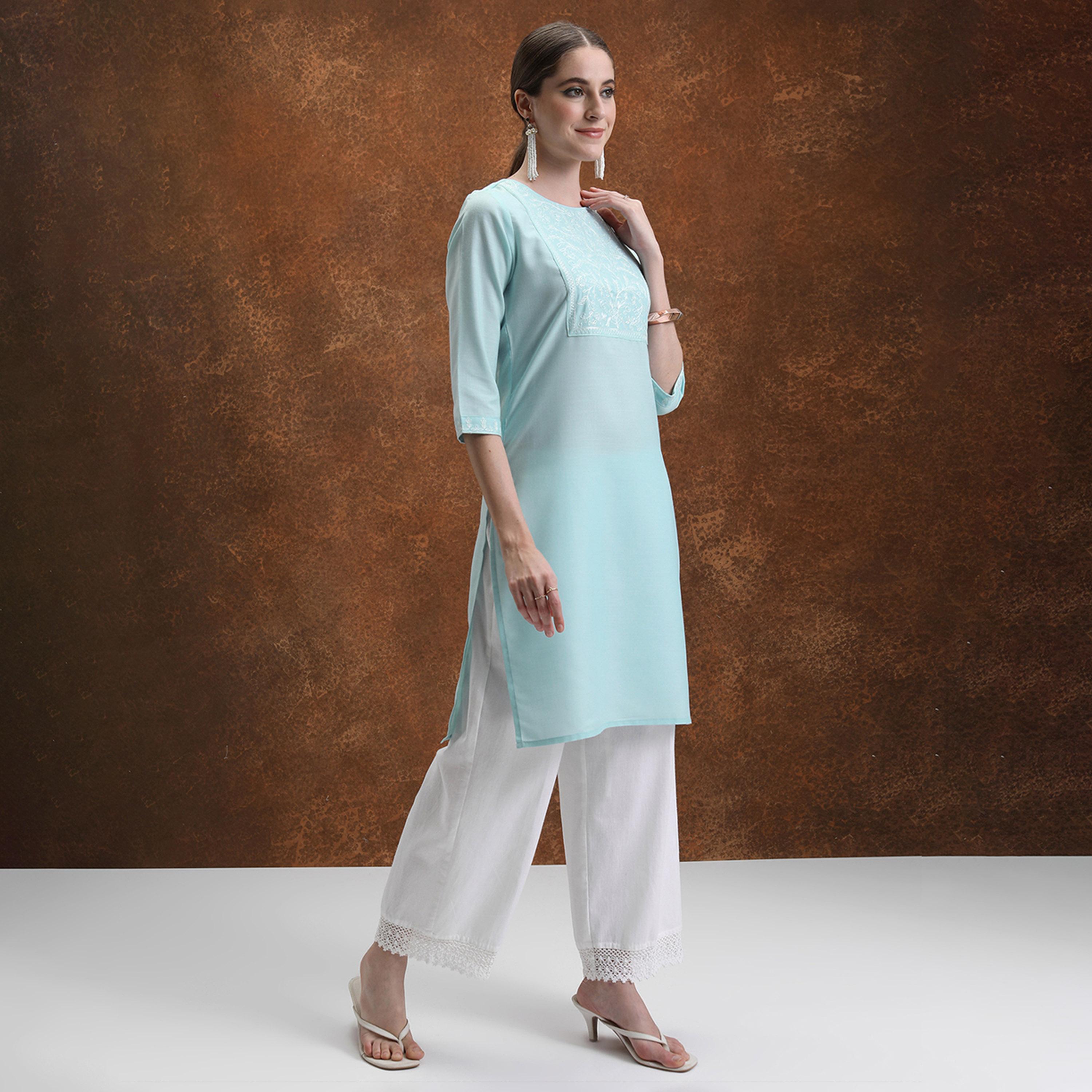 فيشود × ستايلي - كورتا مستقيمة مزينة بخيوط وزهور - أزرق-women-clothing-ethnicwear-kurtas-image-4