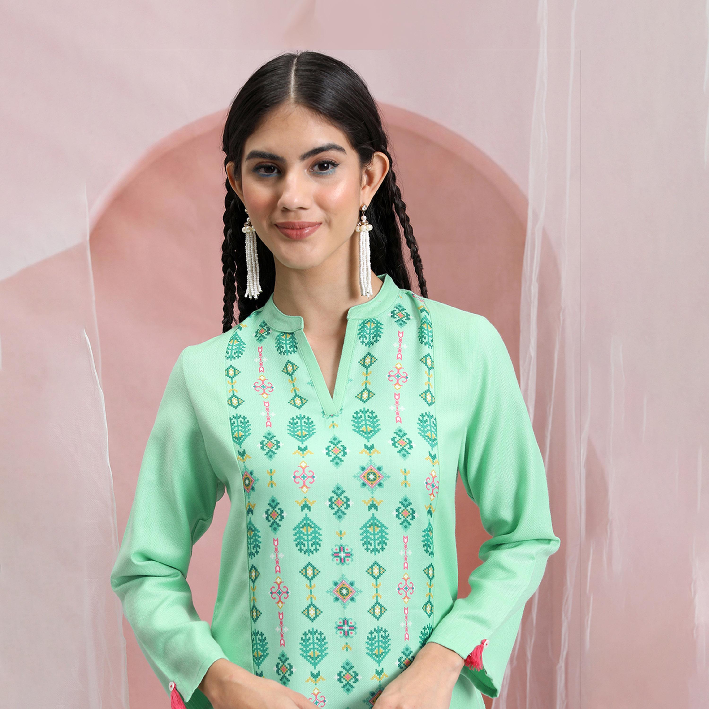 Vishudh X Styli Green Ethnic Motifs Printed Straight Kurta-women-clothing-ethnicwear-kurtas-image-6