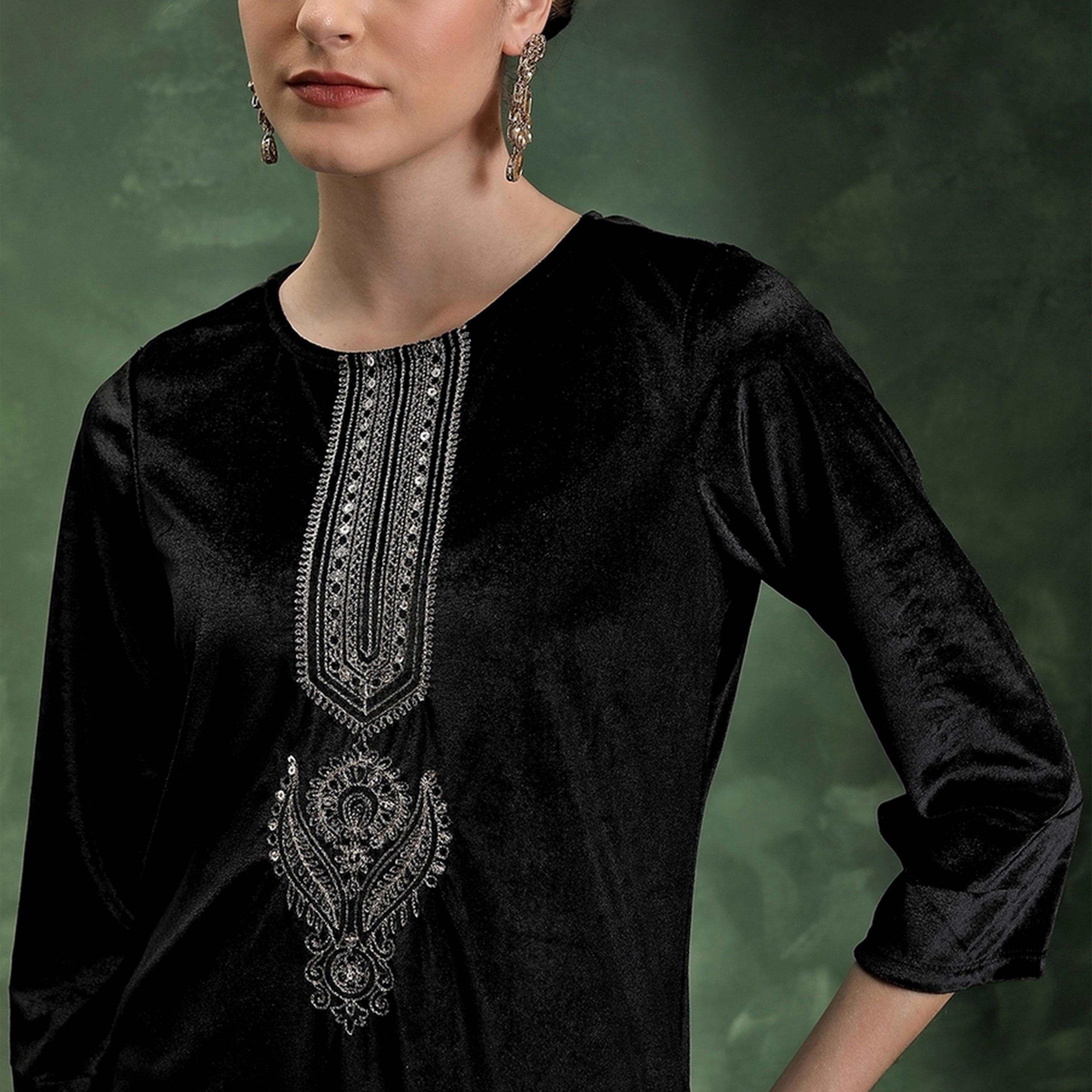فيشود × ستايلي - كورتا مستقيمة مزينة بخيوط - سوداء-women-clothing-ethnicwear-kurtas-image-6