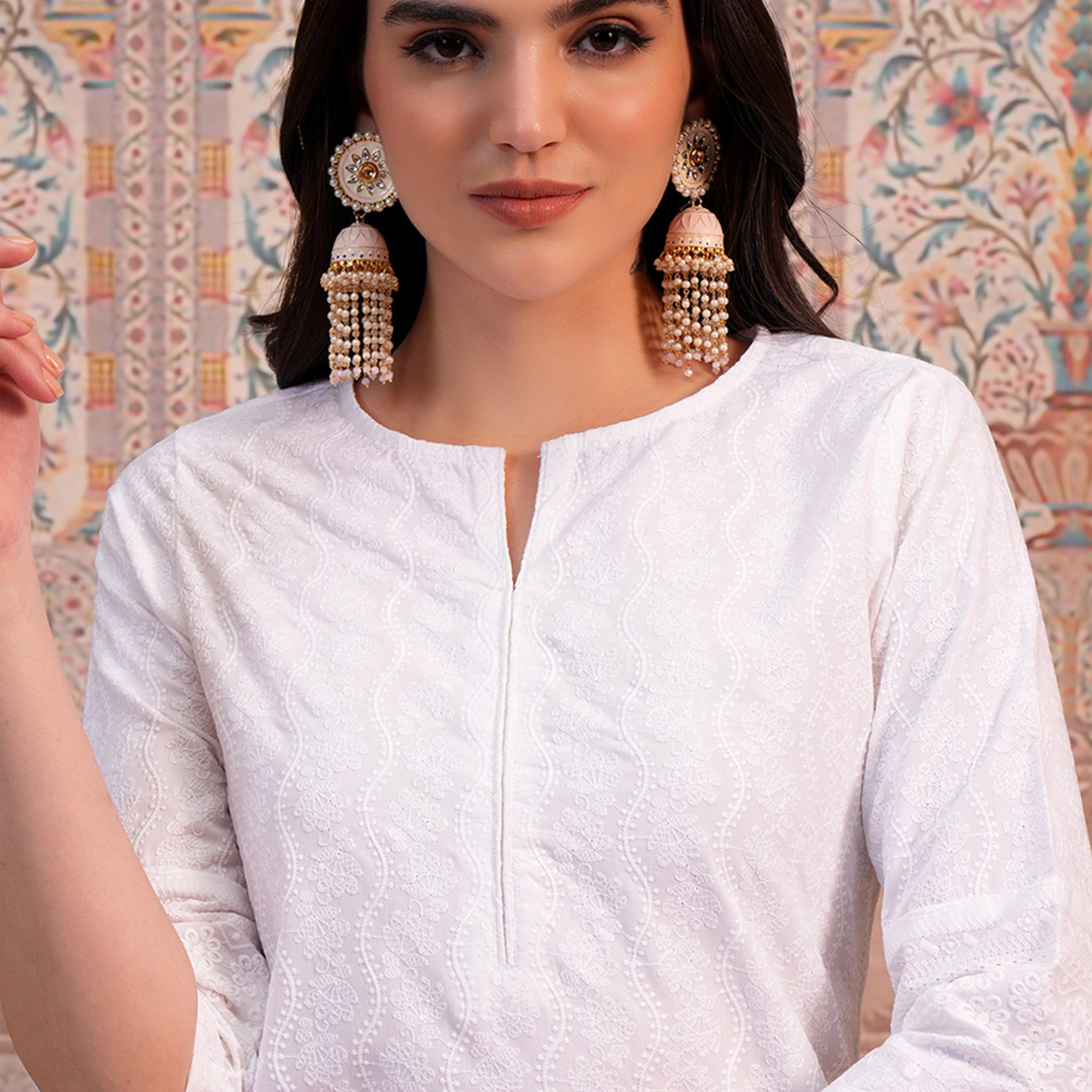 Vishudh X Styli White Ethnic Motifs Embroidered Thread Work Straight Kurta-women-clothing-ethnicwear-kurtas-image-2