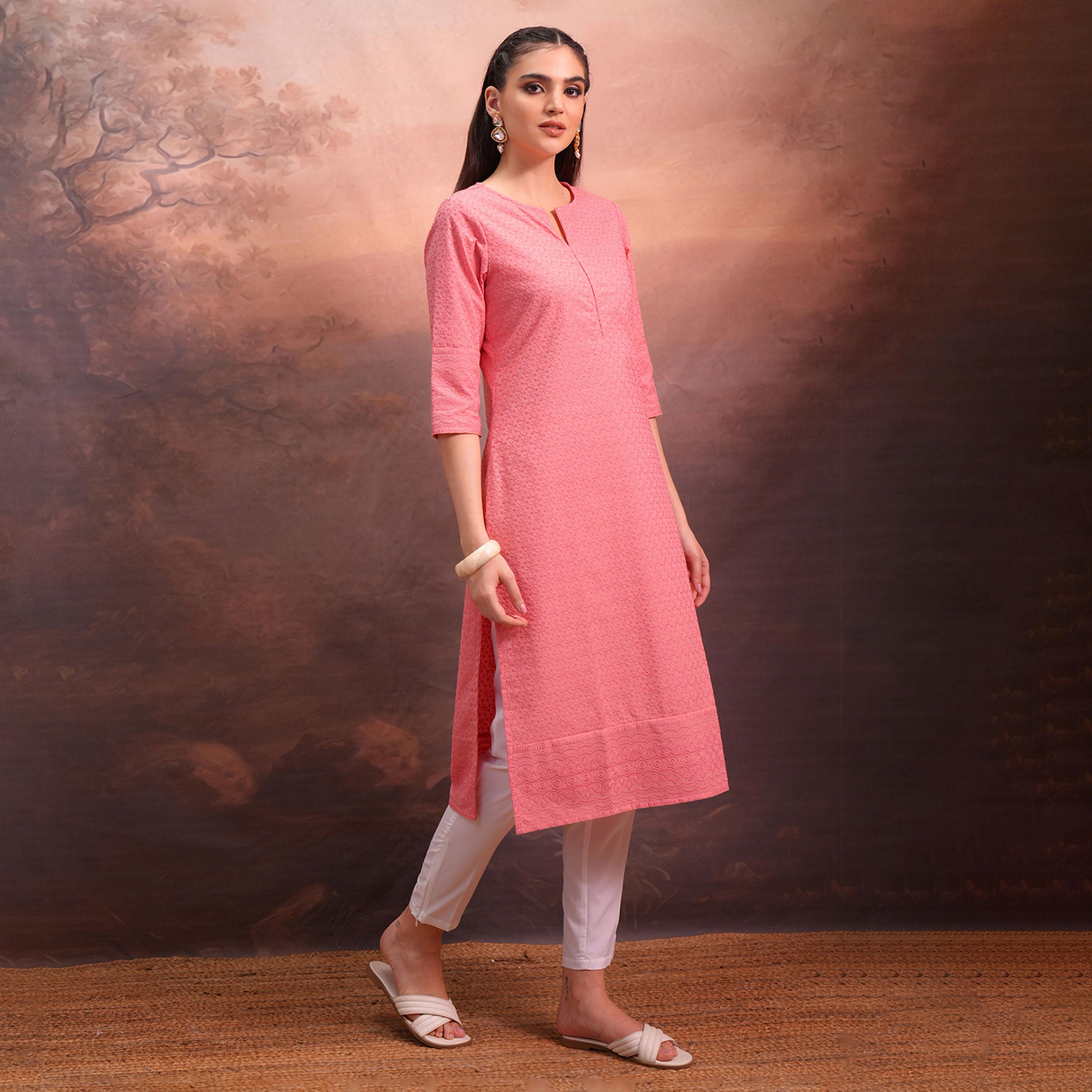 Vishudh X Styli Pink Floral Embroidered Straight Kurta-women-clothing-ethnicwear-kurtas-image-4