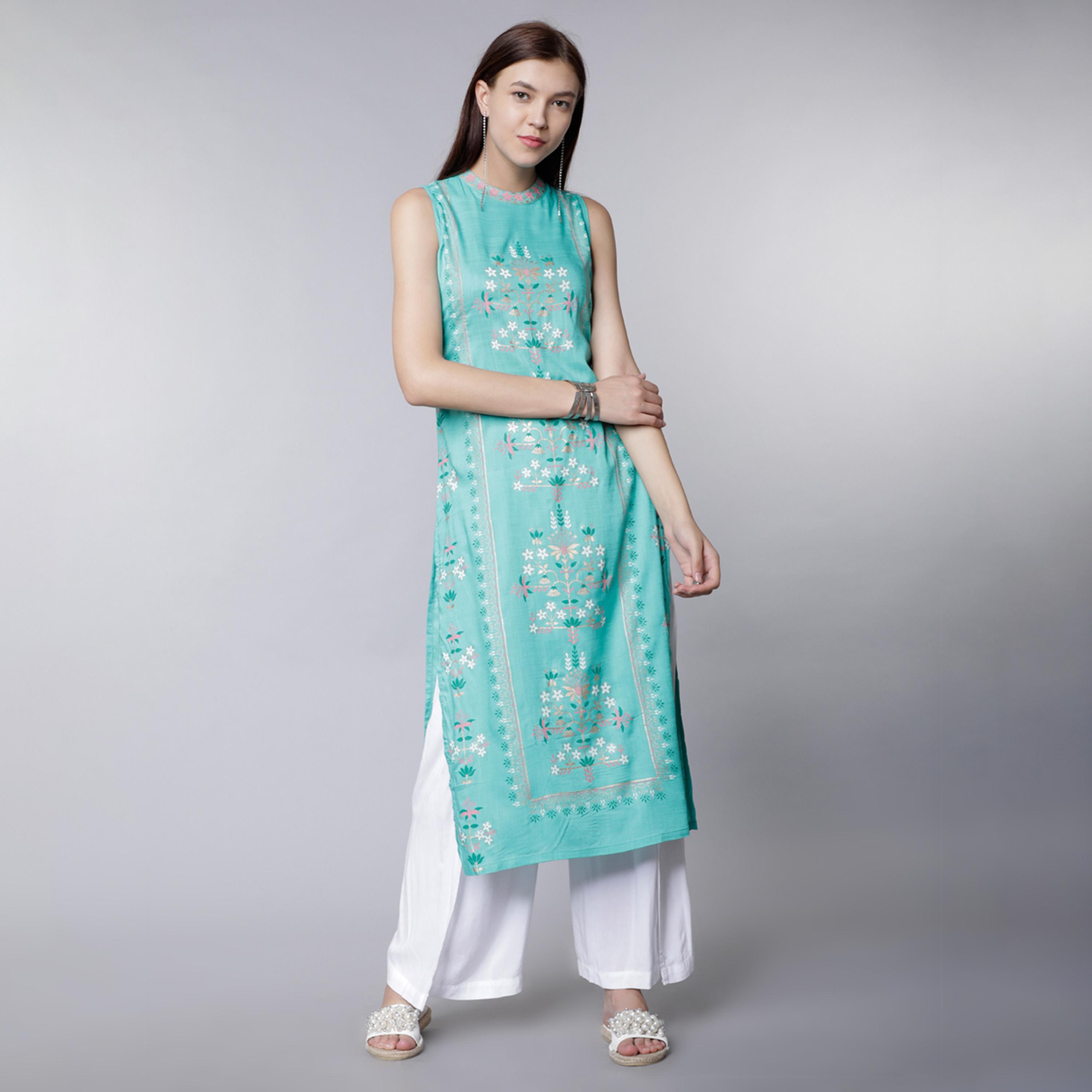 Vishudh X Styli Women Sea Green Solid Straight Kurta-women-clothing-ethnicwear-kurtas-image-1