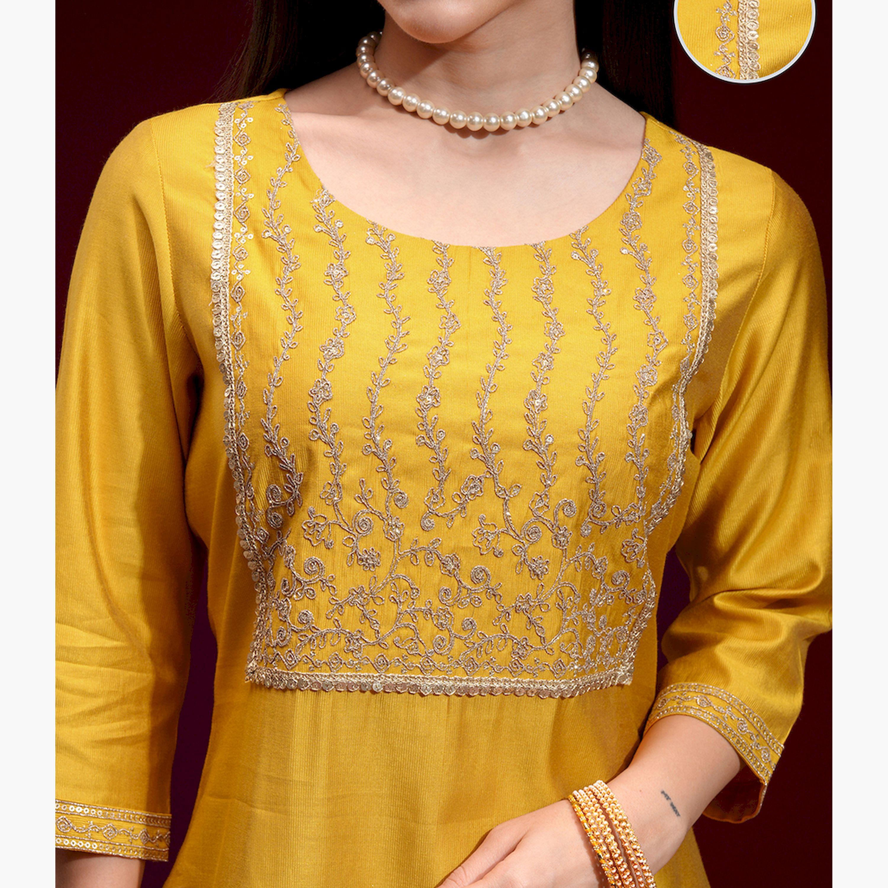 فيشود × ستايلي - كورتا مستقيمة بياقة مطرزة بالزهور مع ترتر-women-clothing-ethnicwear-kurtas-image-5