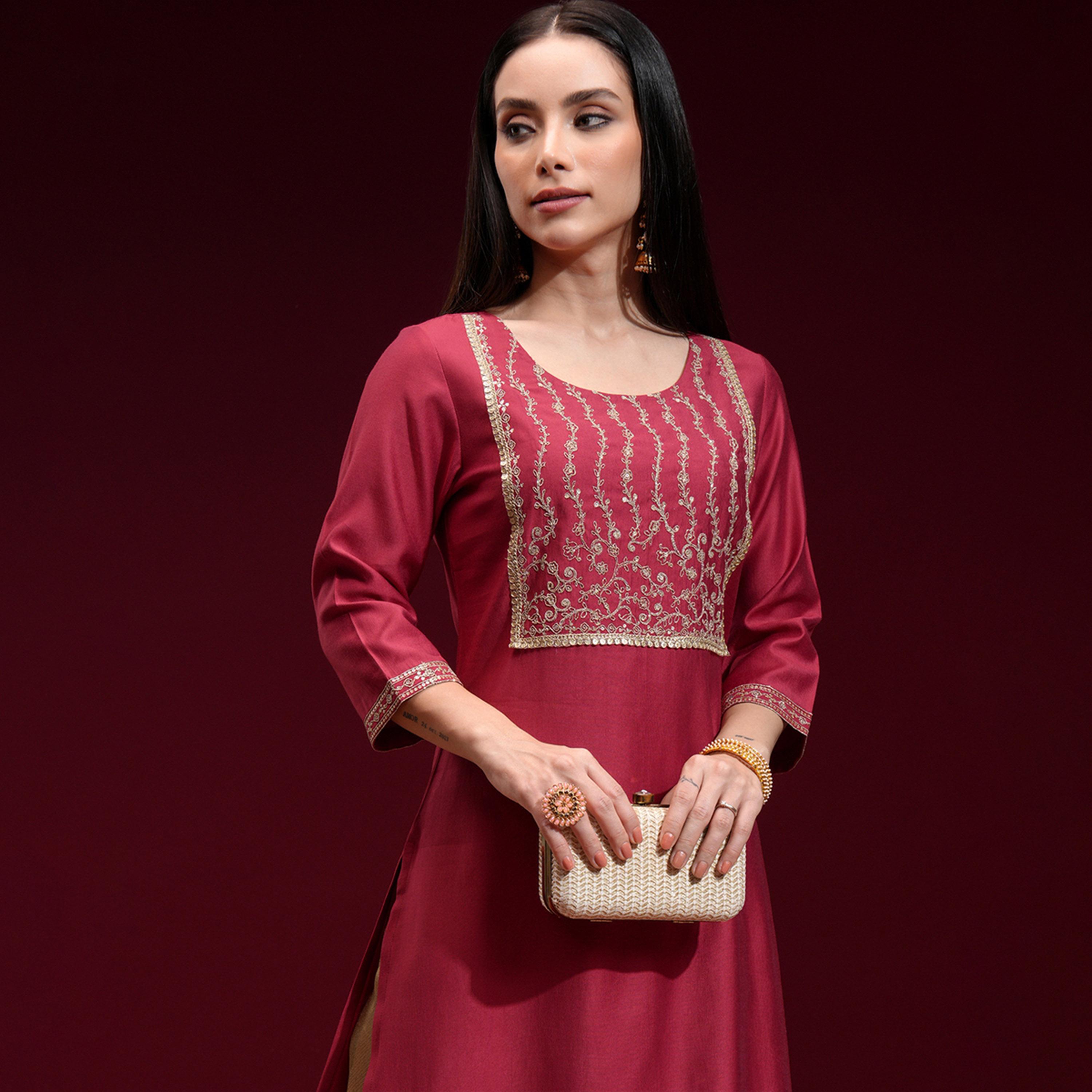 Vishudh X Styli Floral Embroidered Yoke Design Sequinned Straight Kurta-women-clothing-ethnicwear-kurtas-image-2