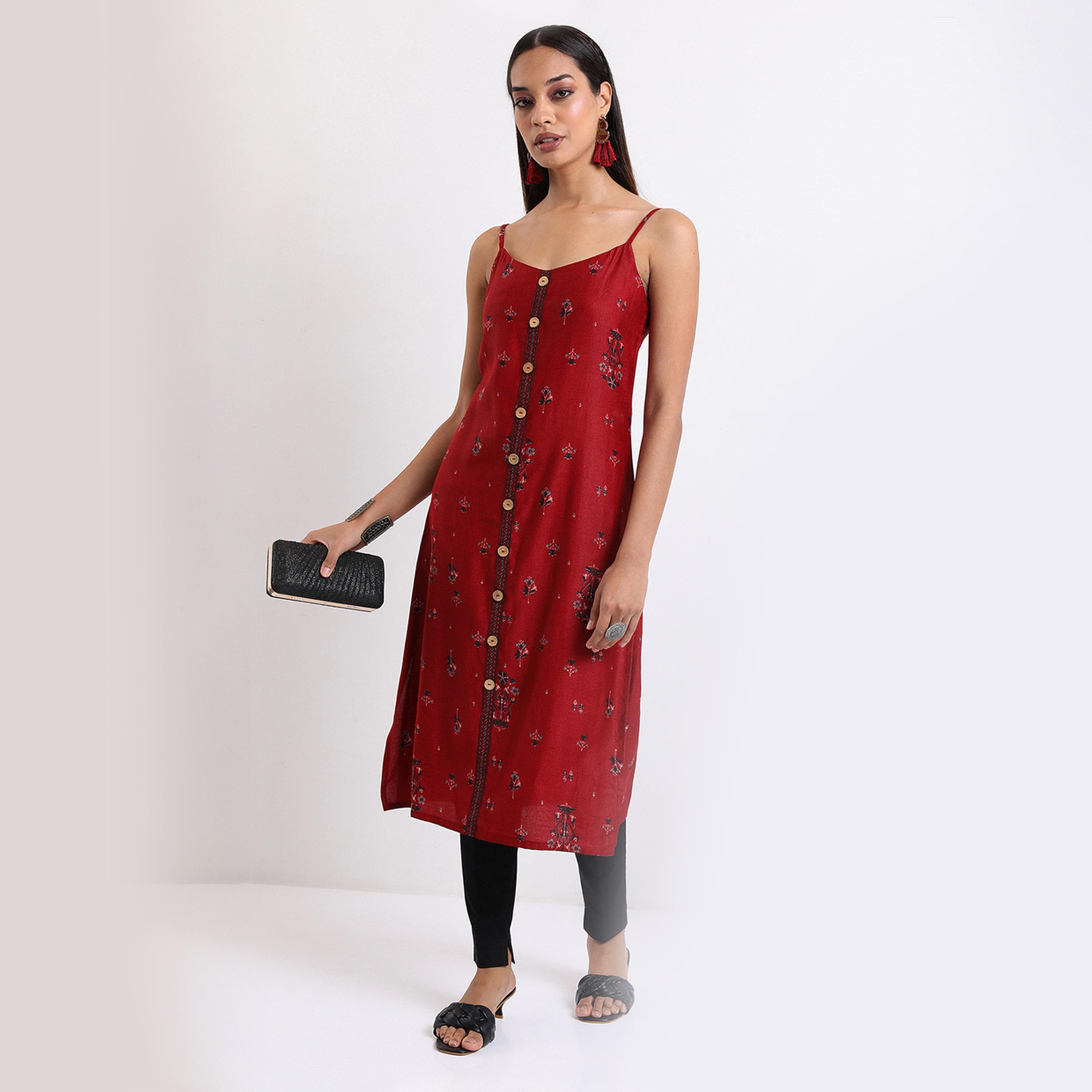 فيشود × ستايلي - كورتا بأشرطة كتف وطبعة عرقية - أحمر وكحلي-women-clothing-ethnicwear-kurtas-image-2