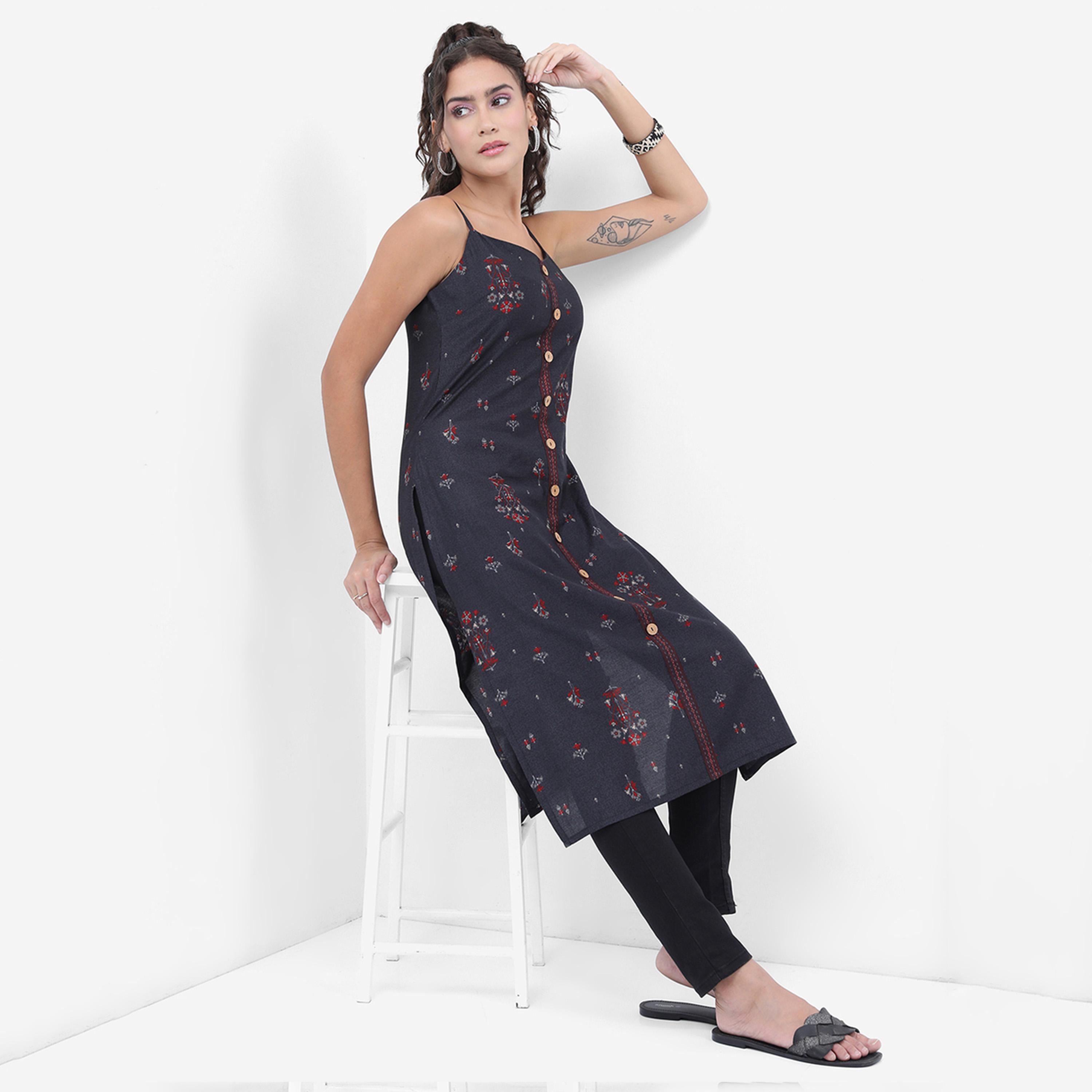 فيشود × ستايلي - كورتا مطبوعة بالورود بتطريز المرايا-women-clothing-ethnicwear-kurtas-image-4