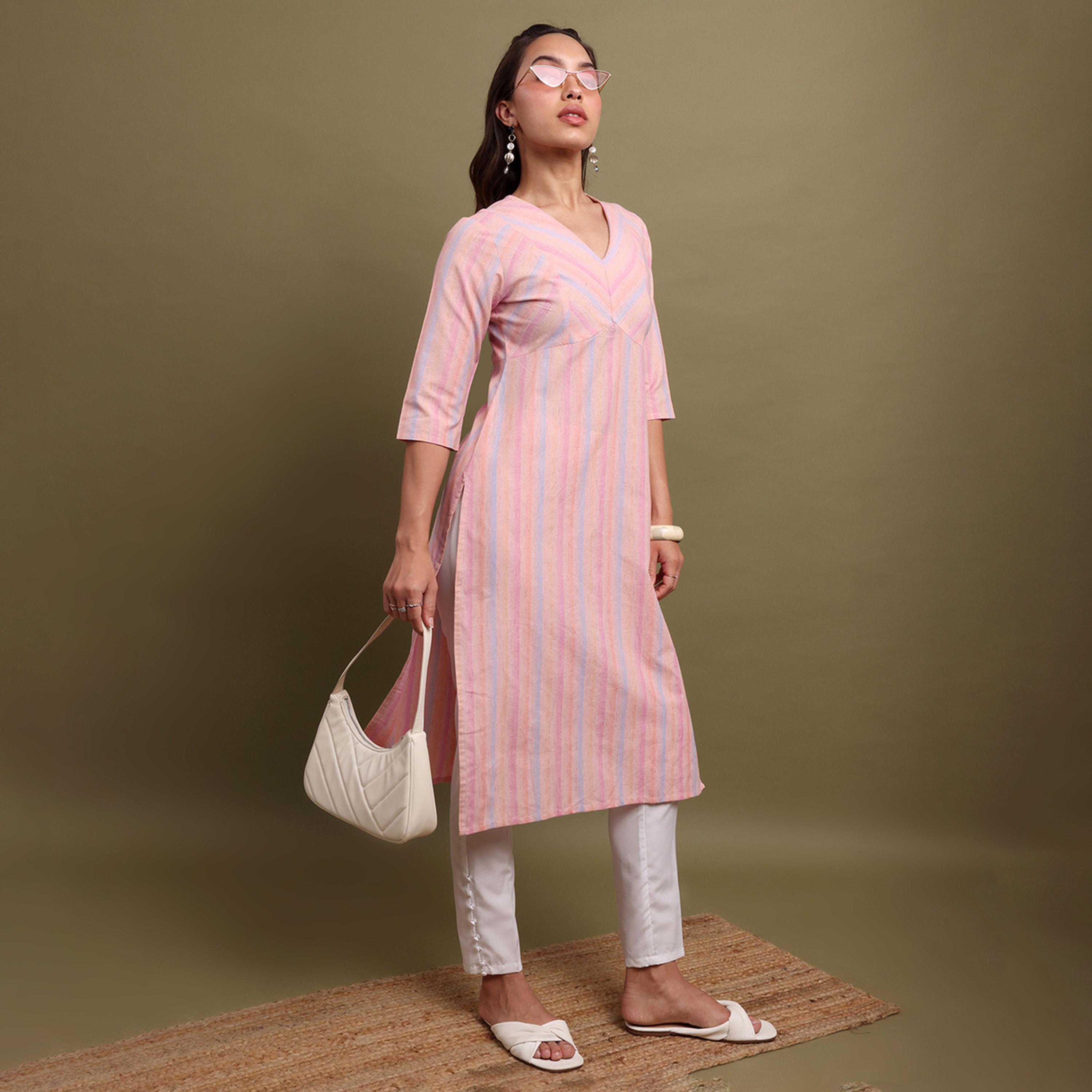 Vishudh X Styli Striped V-Neck Cotton Kurta-women-clothing-ethnicwear-kurtas-image-4