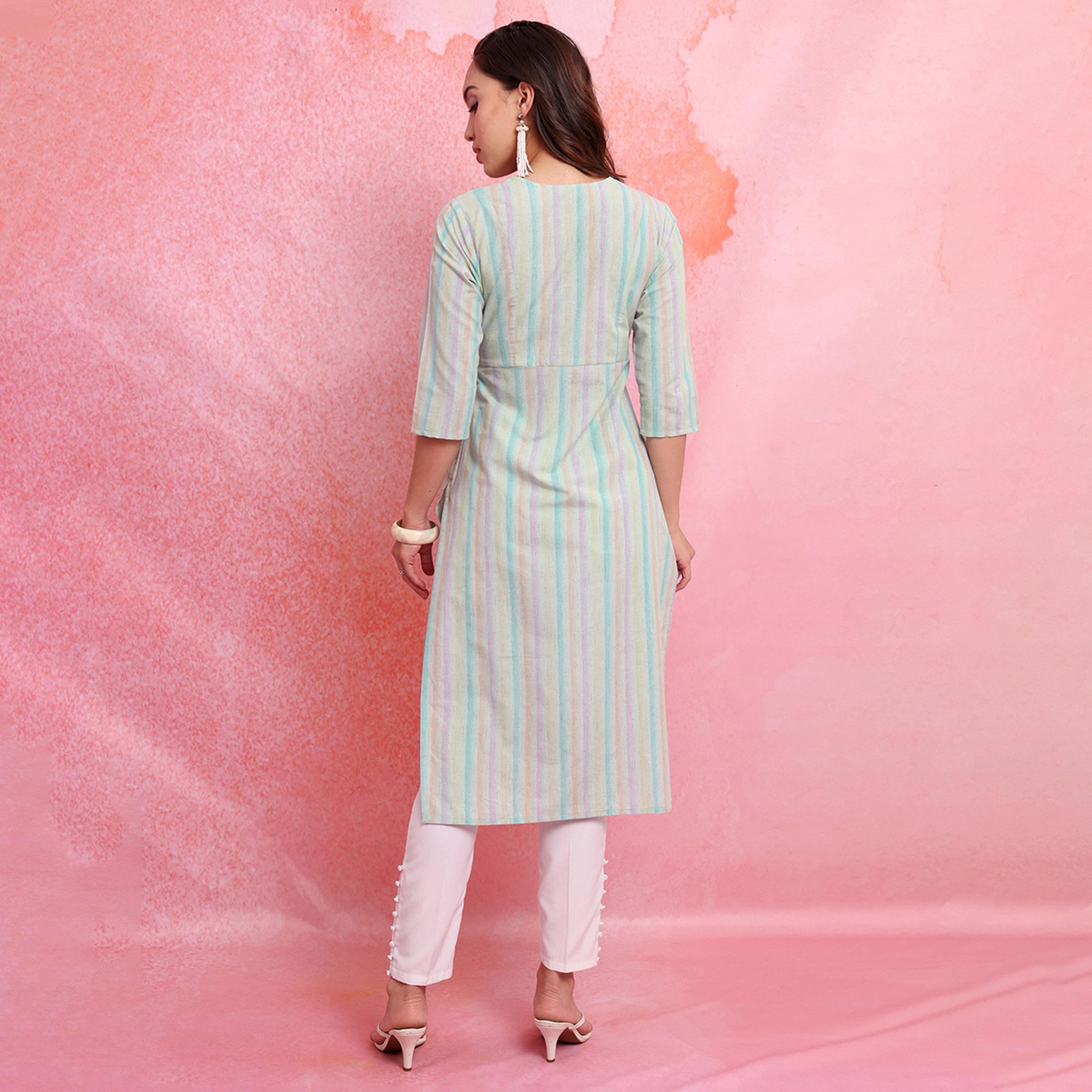 فيشود × ستايلي - كورتا مخططة بفتحة رقبة على شكل حرف V وأكمام ثلاثة أرباع - أزرق-women-clothing-ethnicwear-kurtas-image-3