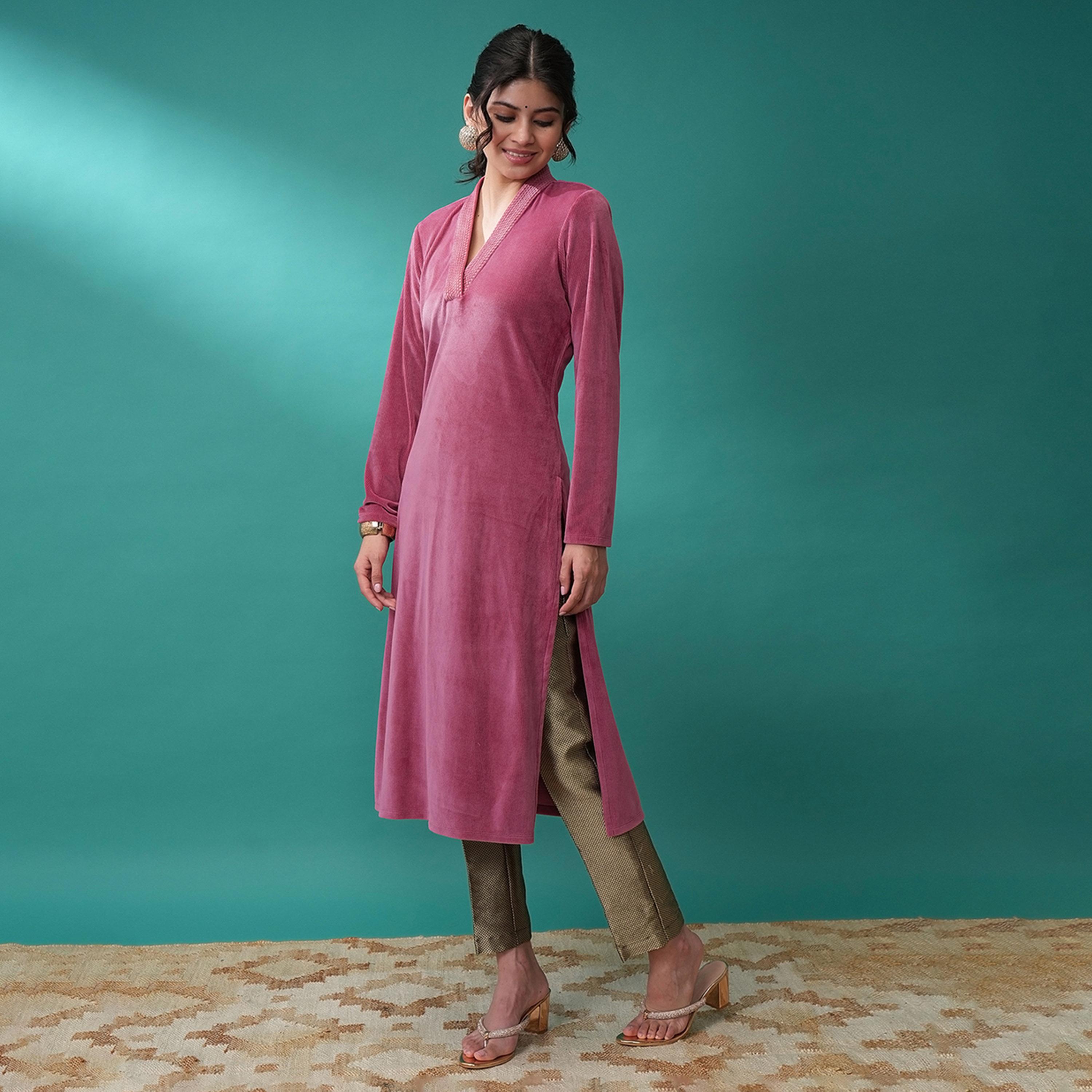 فيشود × ستايلي - كورتا جوتا باتي بأكمام طويلة وياقة V - وردي-women-clothing-ethnicwear-kurtas-image-2