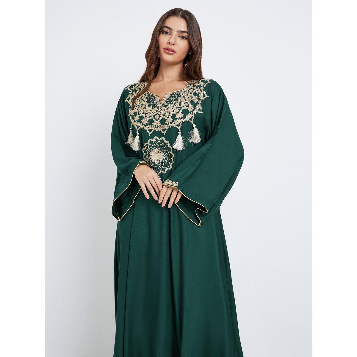 أميرة x ستايلي جلابية بتفاصيل مُطرزة-women-arabicclothing-jalabiyas-image-2
