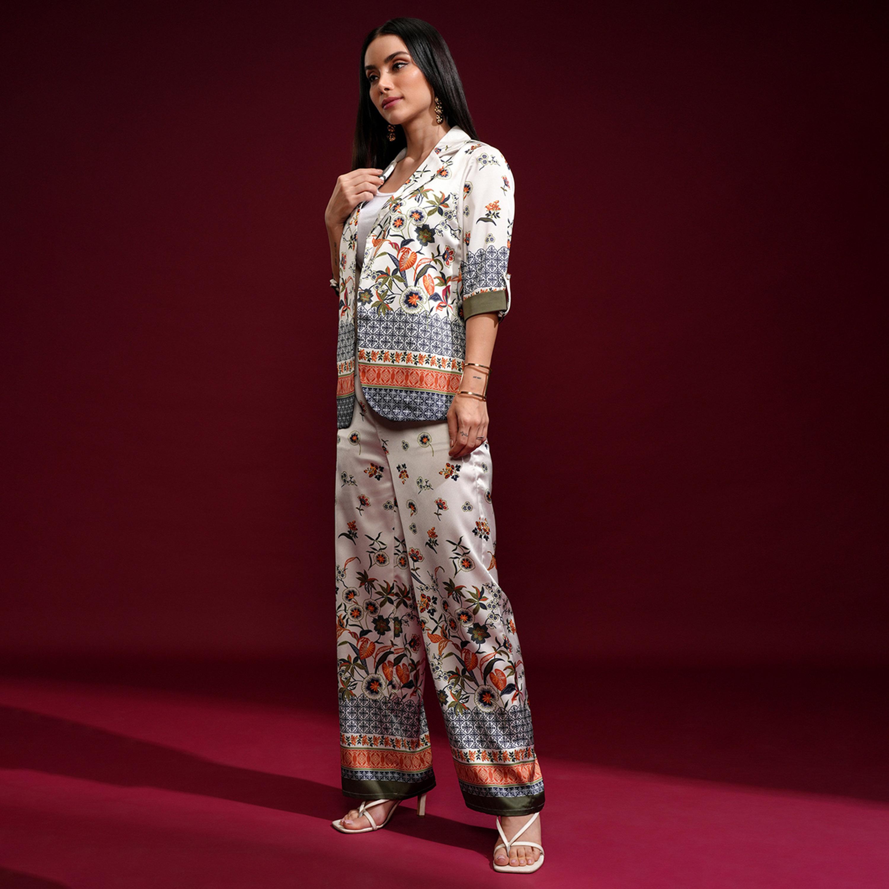 Vishudh X Styli Floral Printed Notched Lapel Roll-Up Sleeves Blazer With Trousers-women-clothing-coordsets-image-4