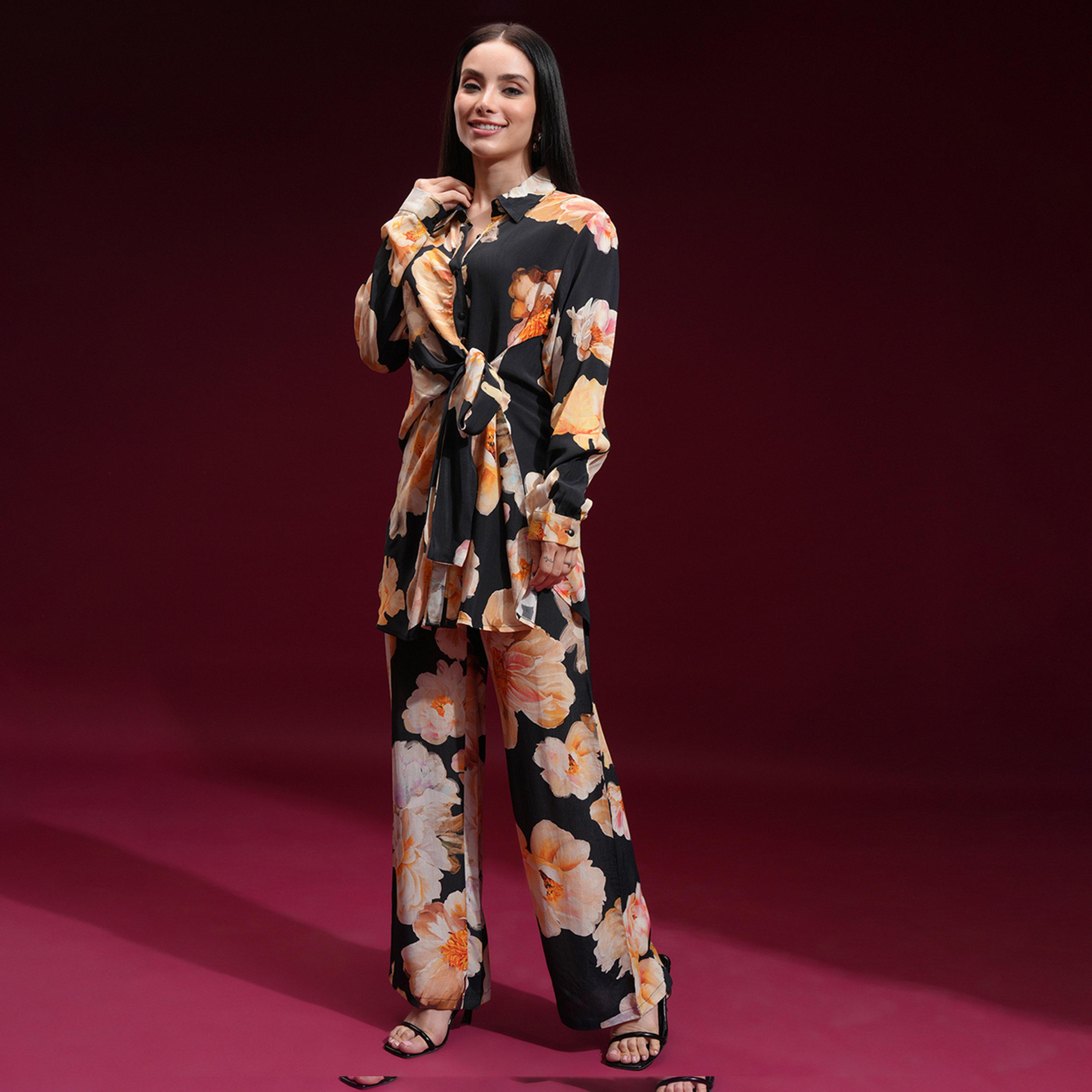 فيشود × ستايلي - قميص أسود مطبوع بأكمام طويلة مع بنطال-women-clothing-coordsets-image-4