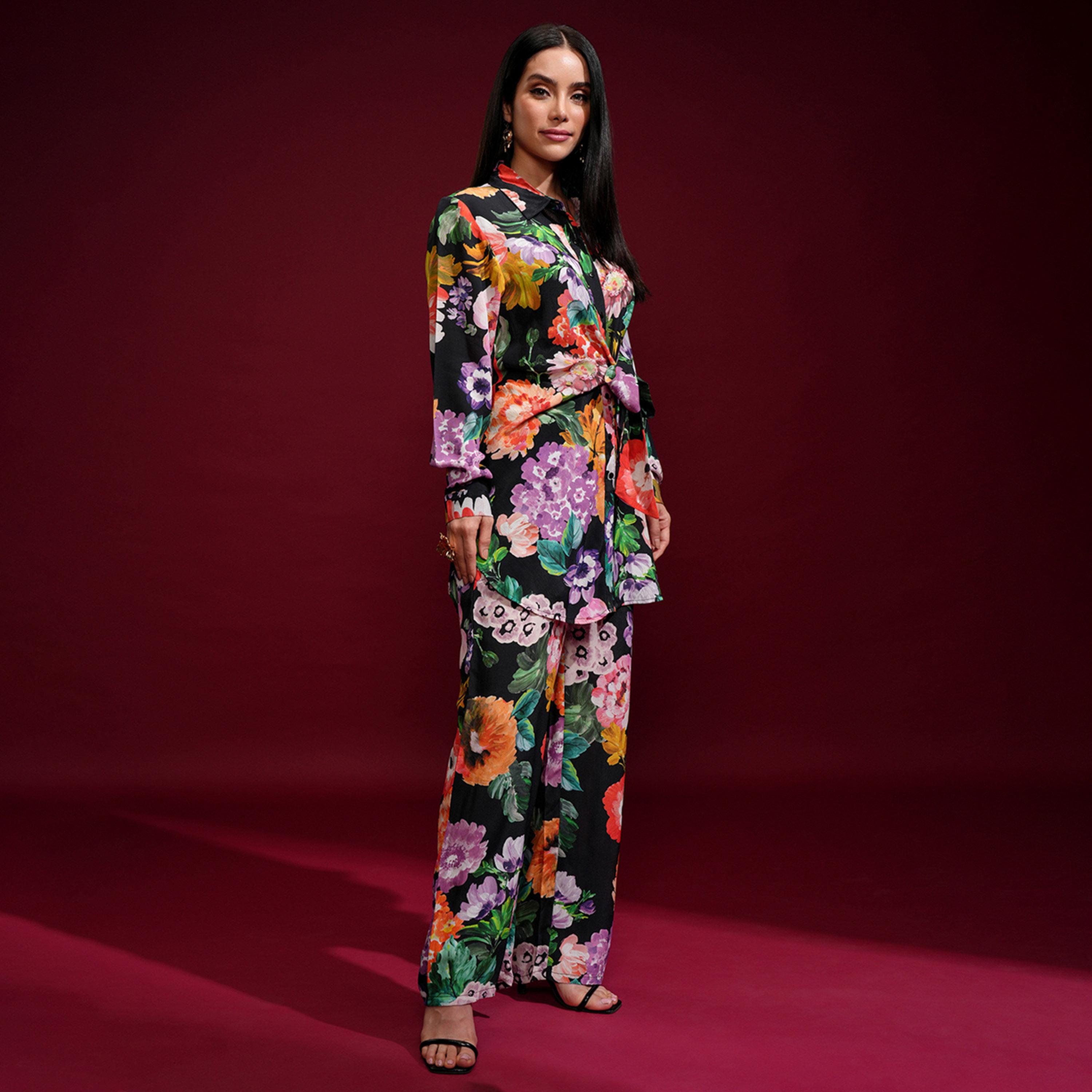 Vishudh X Styli Floral Printed Shirt Collar Shirt With Trousers-women-clothing-coordsets-image-6