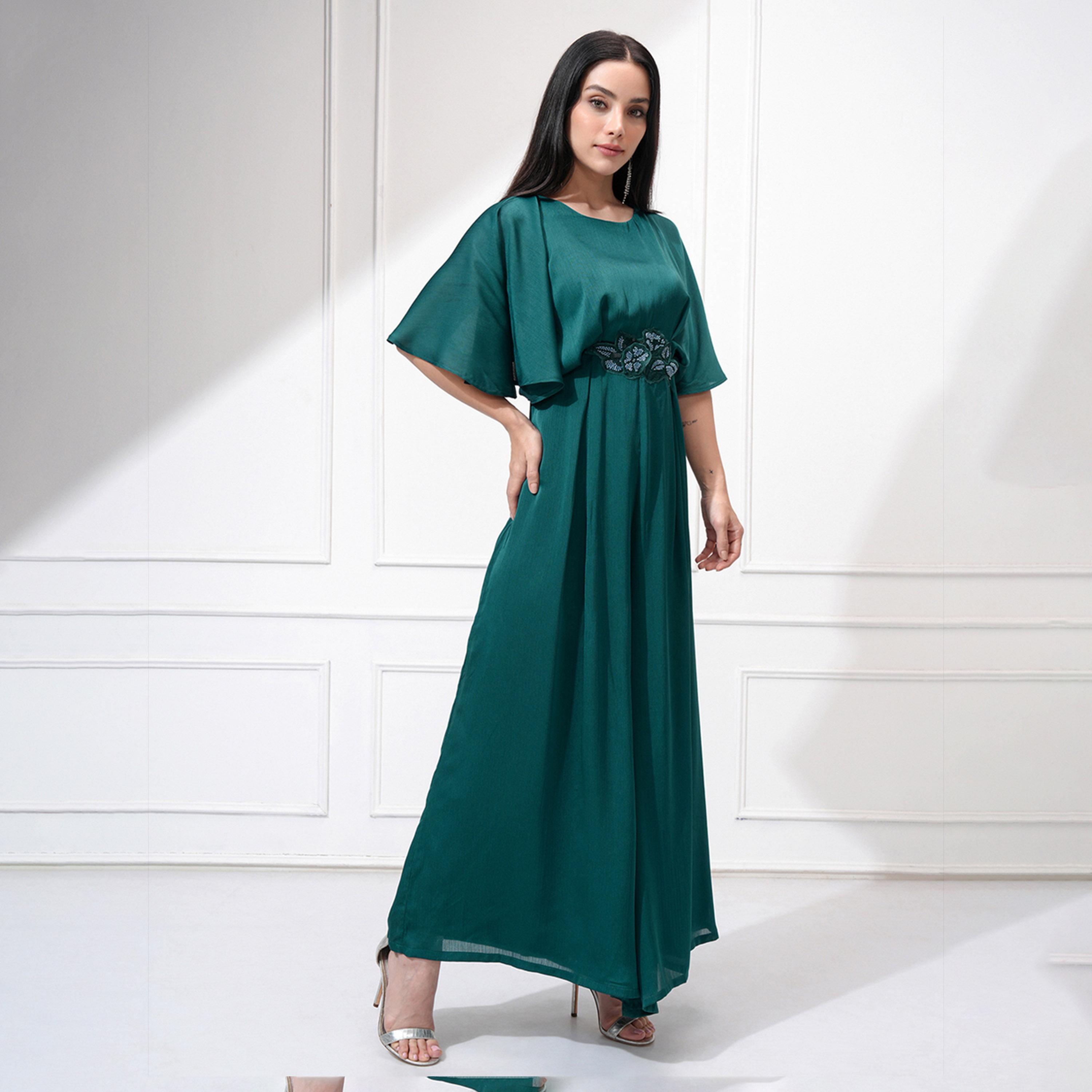 فيشود × ستايلي - جمبسوت نسائي أساسي بياقة دائرية مع تفاصيل مزخرفة-women-clothing-jumpsuits-image-4