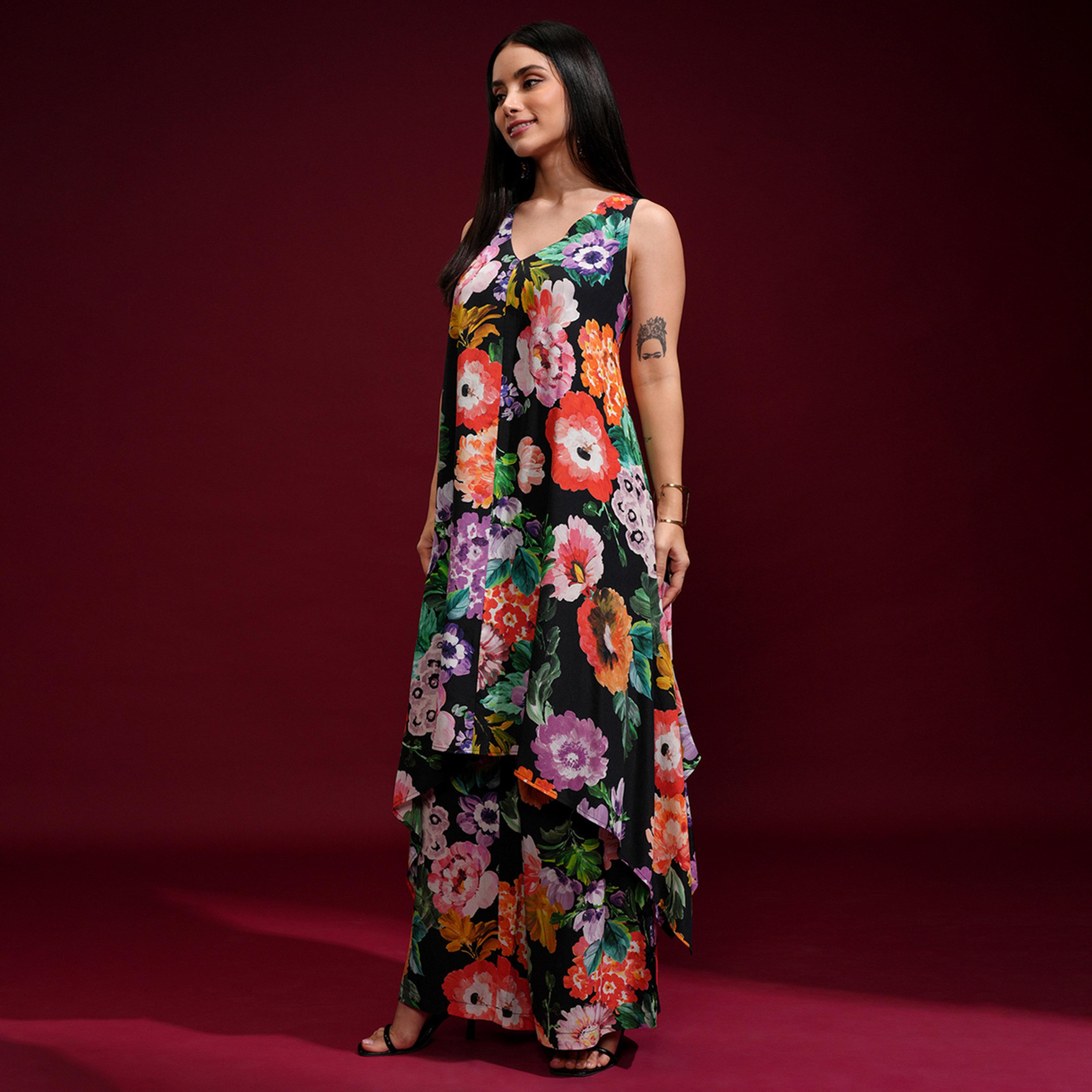 Vishudh X Styli Floral Printed Sleeveless Co-Ord Set-women-clothing-coordsets-image-4