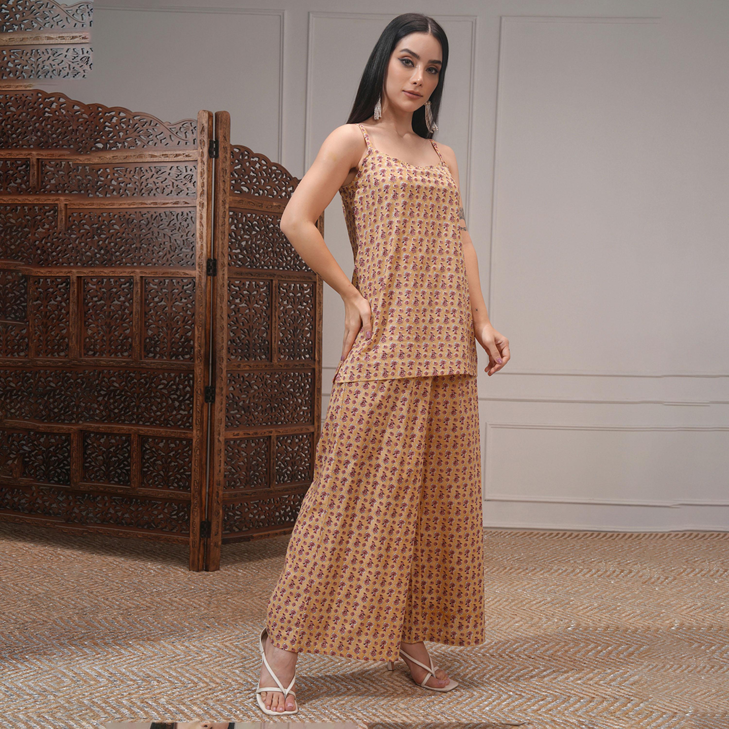 Vishudh X Styli Printed Top With Palazzo & Jacket Co-Ords-women-clothing-coordsets-image-4