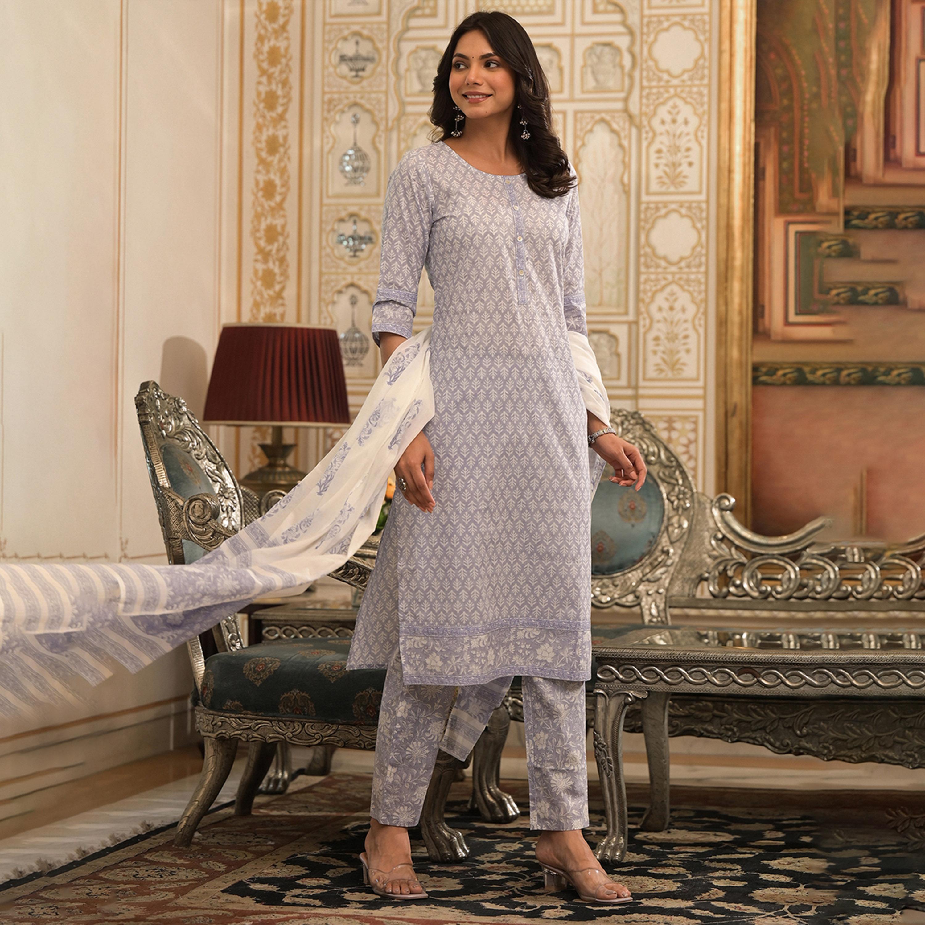 فيشود × ستايلي - كورتا وبنطال مستقيم من القطن الخالص بطبعة زهور مع وشاح دوباتا - أزرق-women-clothing-ethnicwear-sareesets-image-4