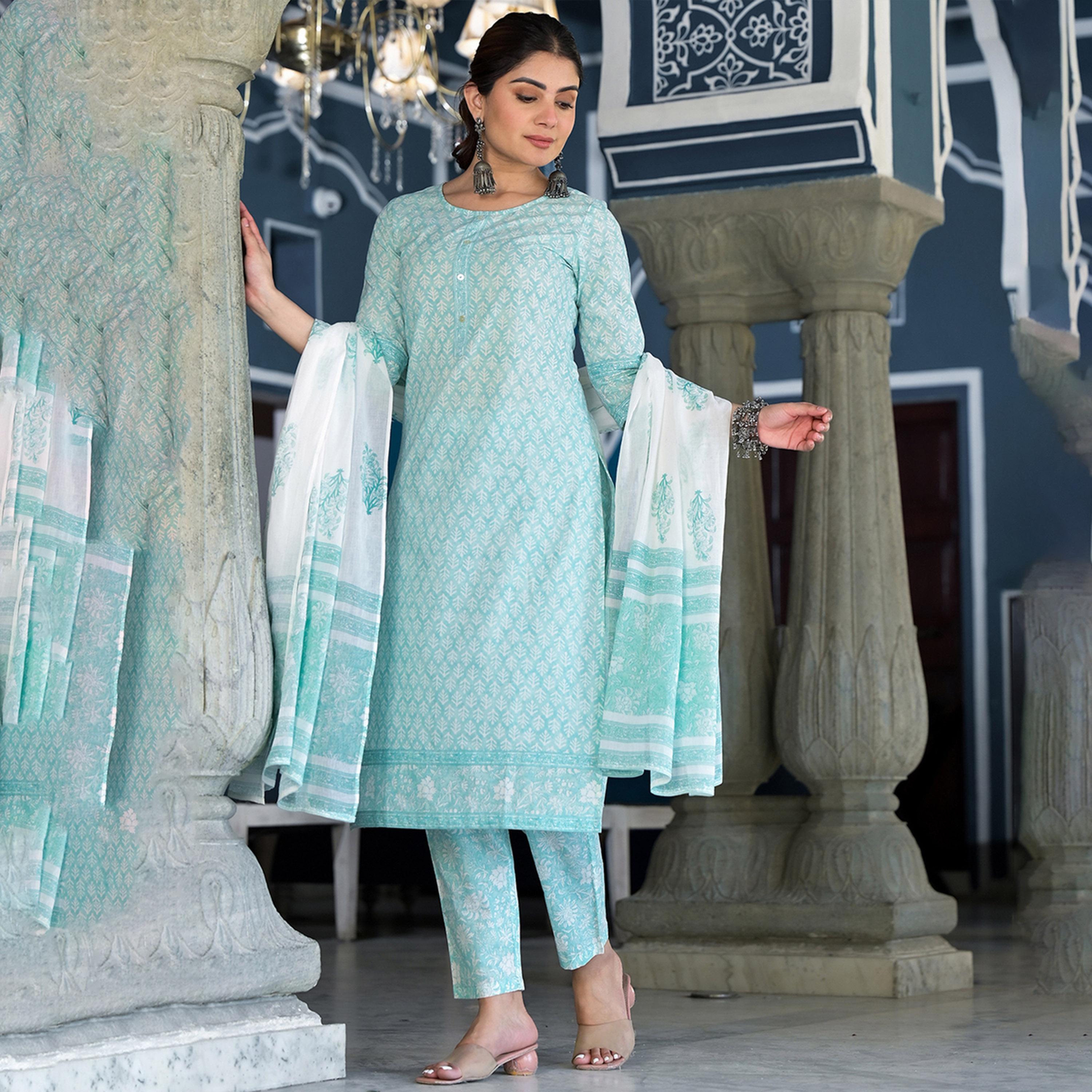Vishudh X Styli Blue Round Neck Floral Printed Regular Pure Cotton Kurta Set-women-clothing-ethnicwear-kurtasets-image-1