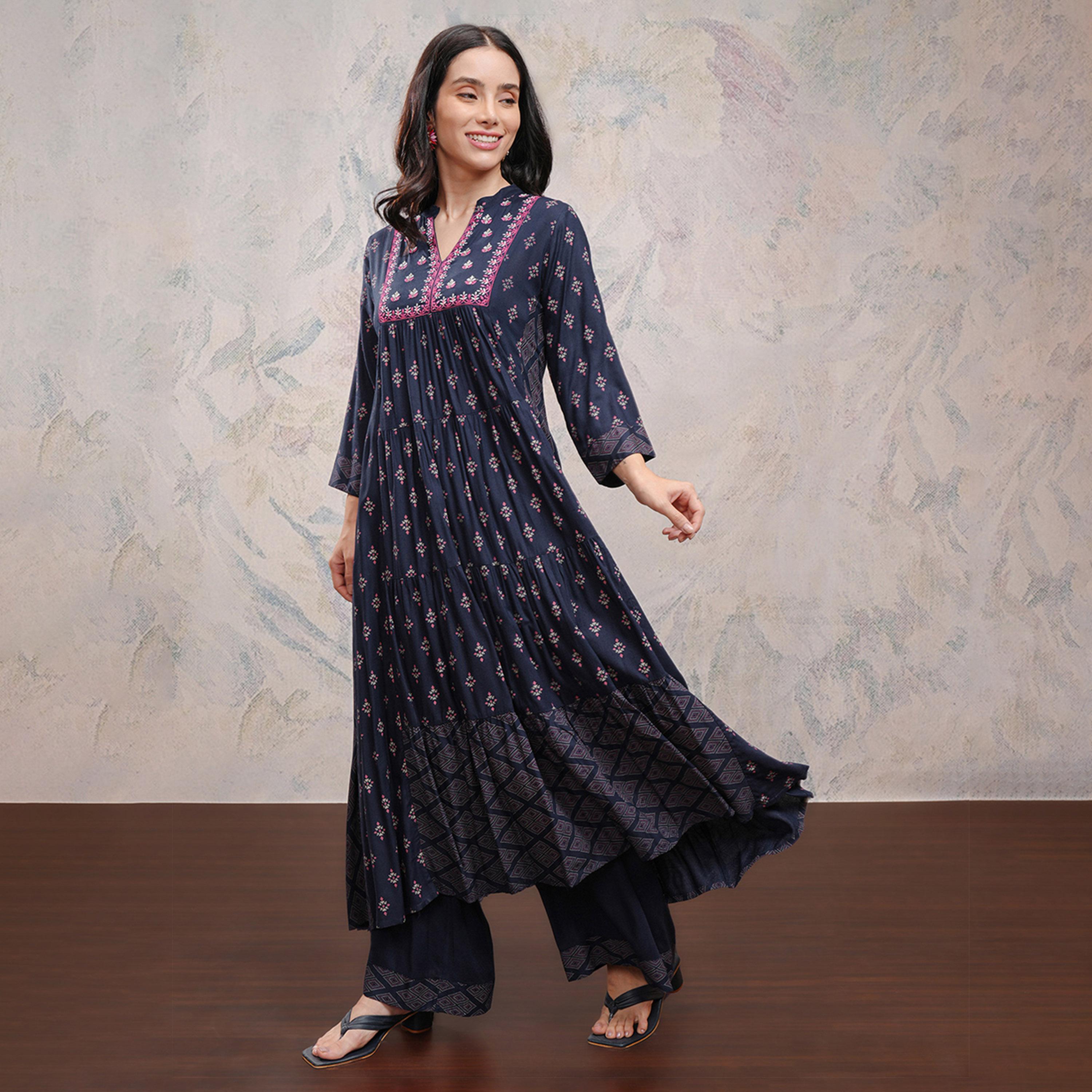 Vishudh X Styli Women Ethnic Motifs Embroidered Tiered Thread Work Kurta with Palazzos-women-clothing-ethnicwear-kurtasets-image-2
