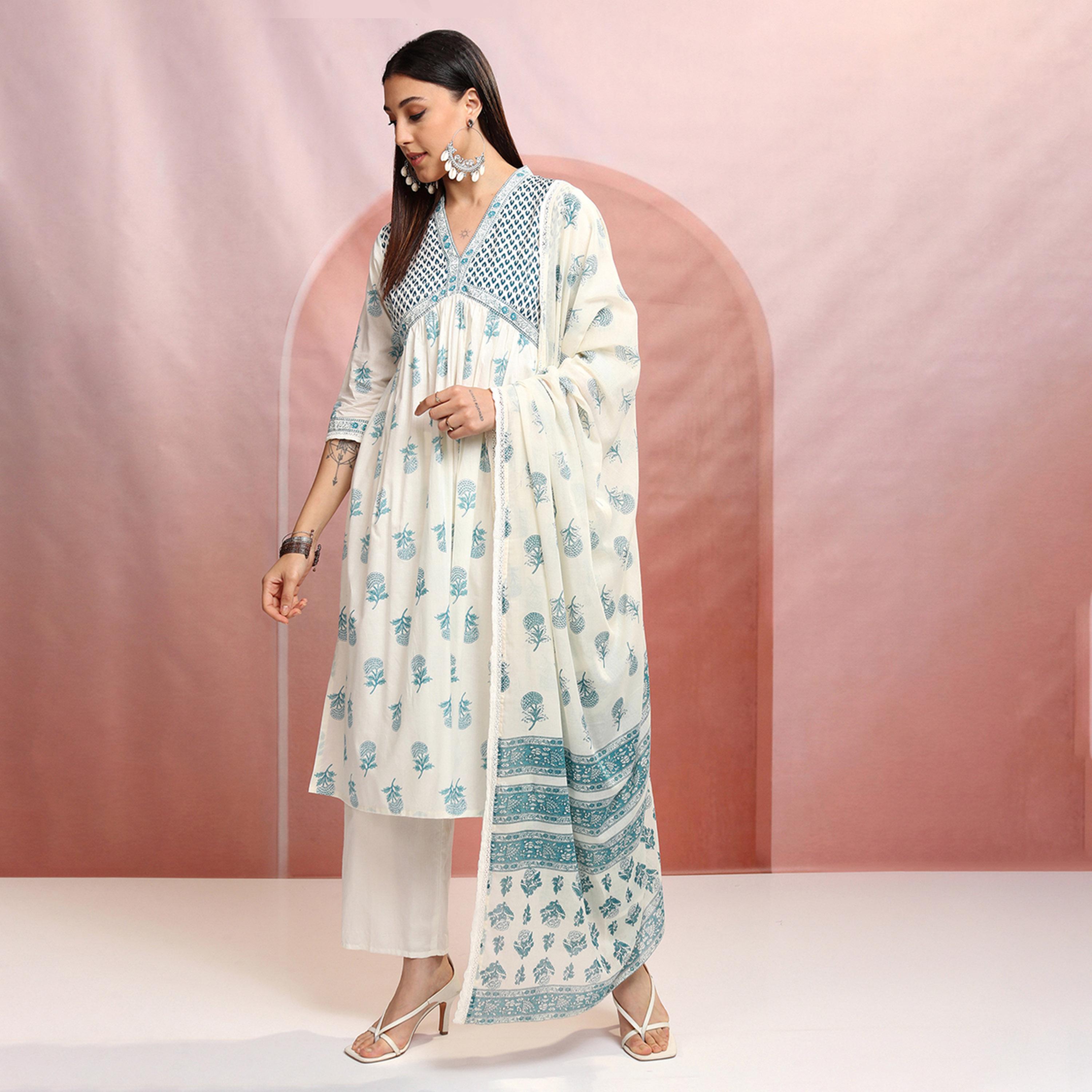 فيشود × ستايلي - كورتا بطبعة زهور من القطن الخالص بفتحة رقبة على شكل حرف V مع بنطال ووشاح-women-clothing-ethnicwear-sareesets-image-1