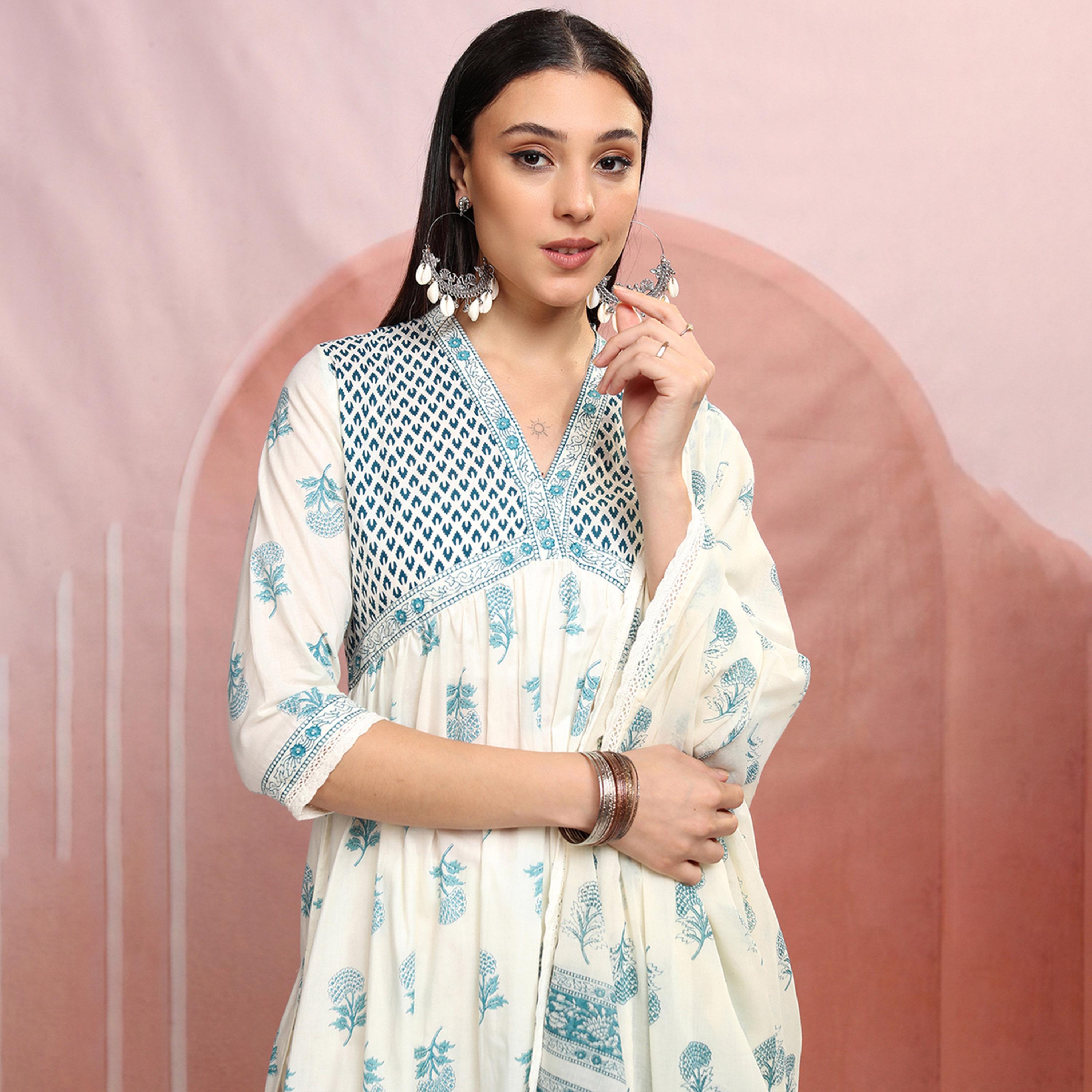 فيشود × ستايلي - كورتا بطبعة زهور من القطن الخالص بفتحة رقبة على شكل حرف V مع بنطال ووشاح-women-clothing-ethnicwear-sareesets-image-2