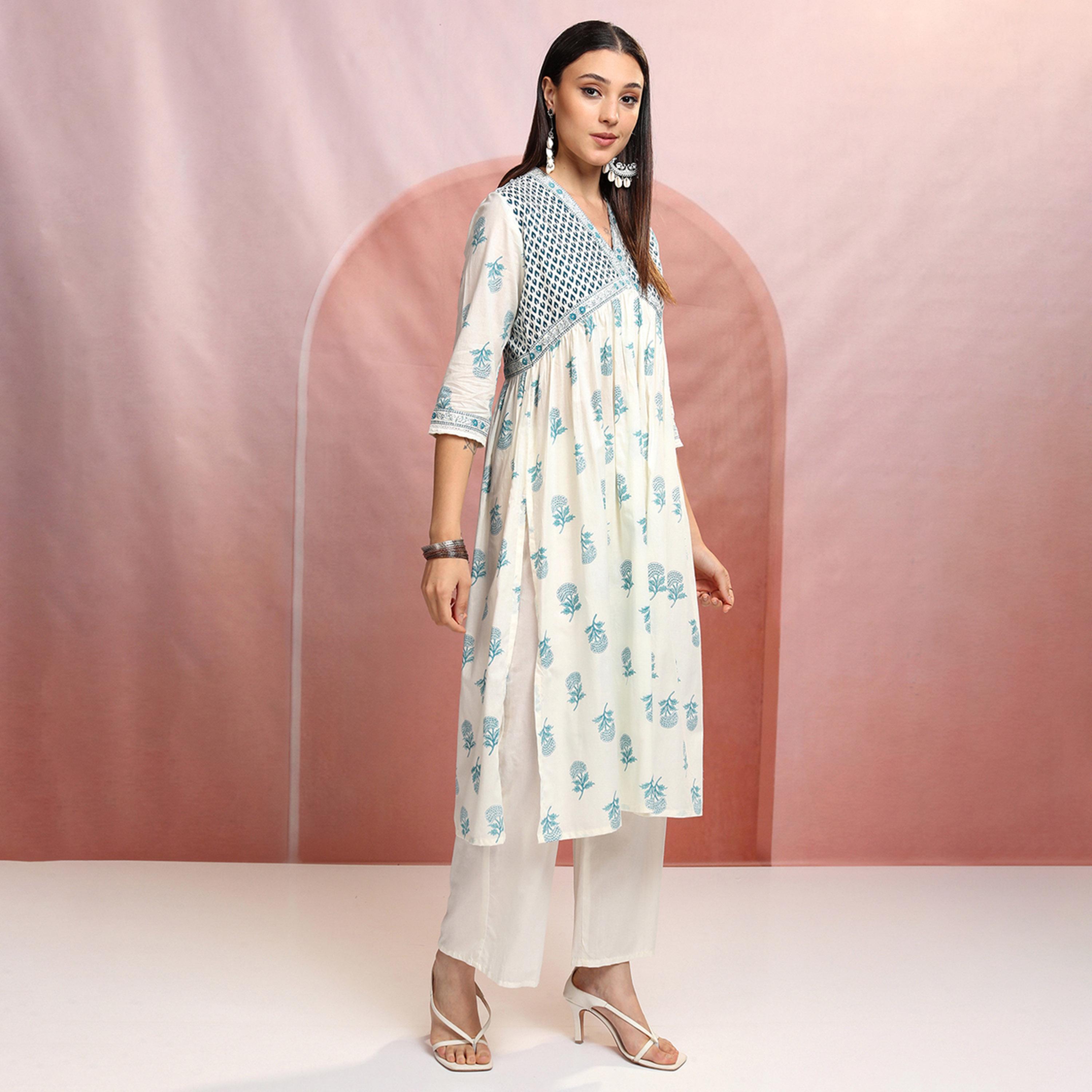 فيشود × ستايلي - كورتا بطبعة زهور من القطن الخالص بفتحة رقبة على شكل حرف V مع بنطال ووشاح-women-clothing-ethnicwear-sareesets-image-6