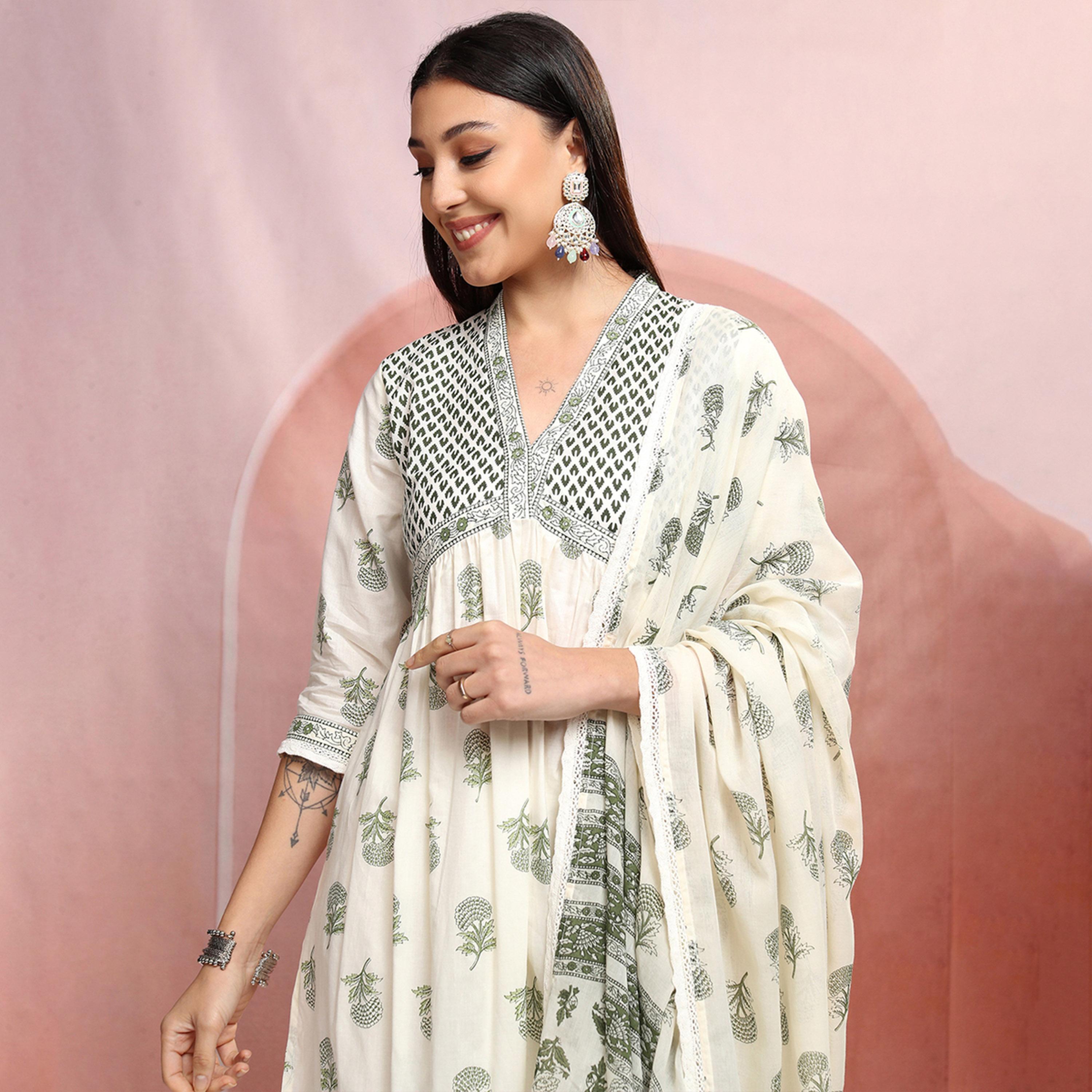 Vishudh X Styli Floral Printed V-Neck Empire Pure Cotton Kurta With Trousers & Dupatta-women-clothing-ethnicwear-sareesets-image-2