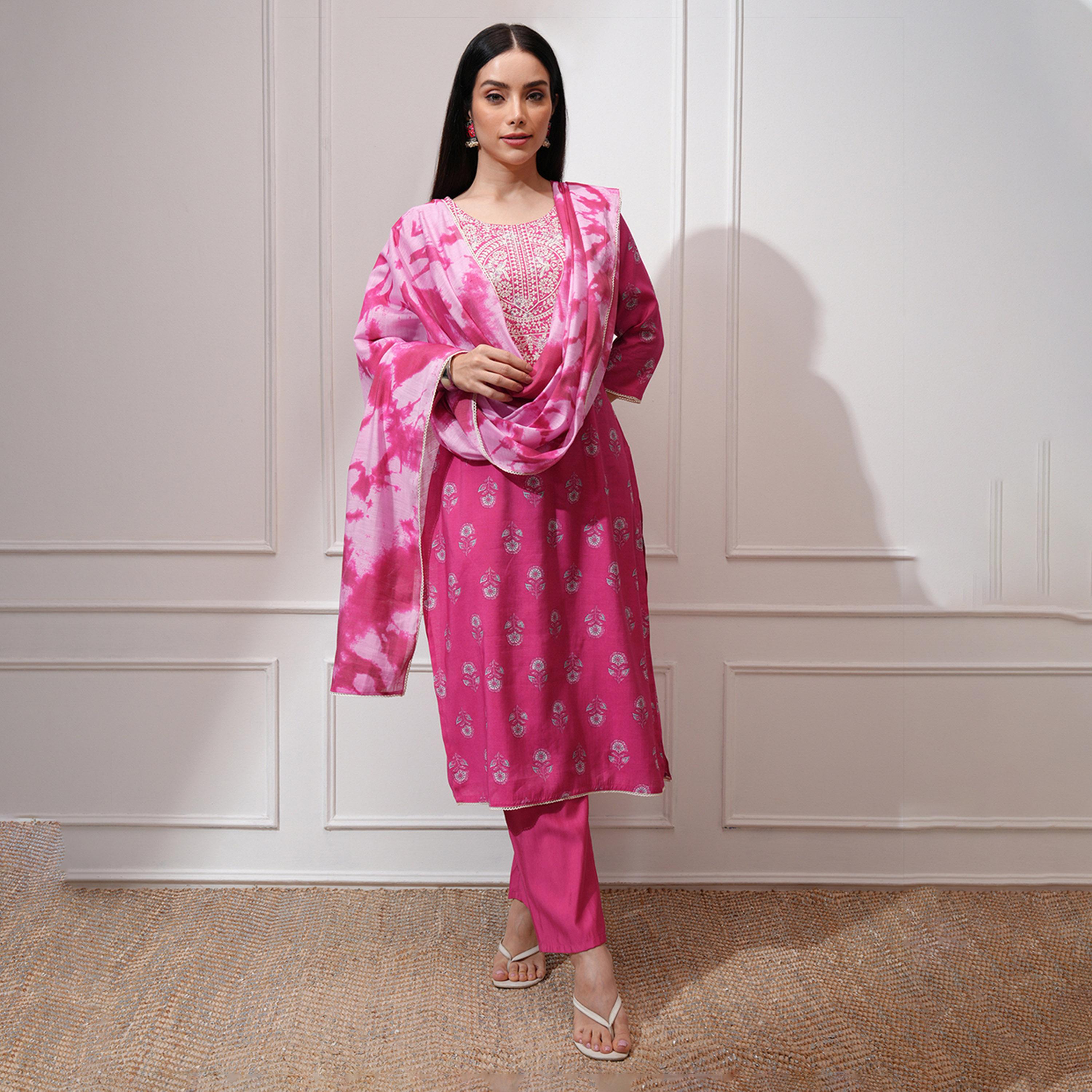 فيشود × ستايلي - كورتا مستقيمة بطبعة زهور وتطريز خيوط مع بنطال ووشاح-women-clothing-ethnicwear-sareesets-image-1