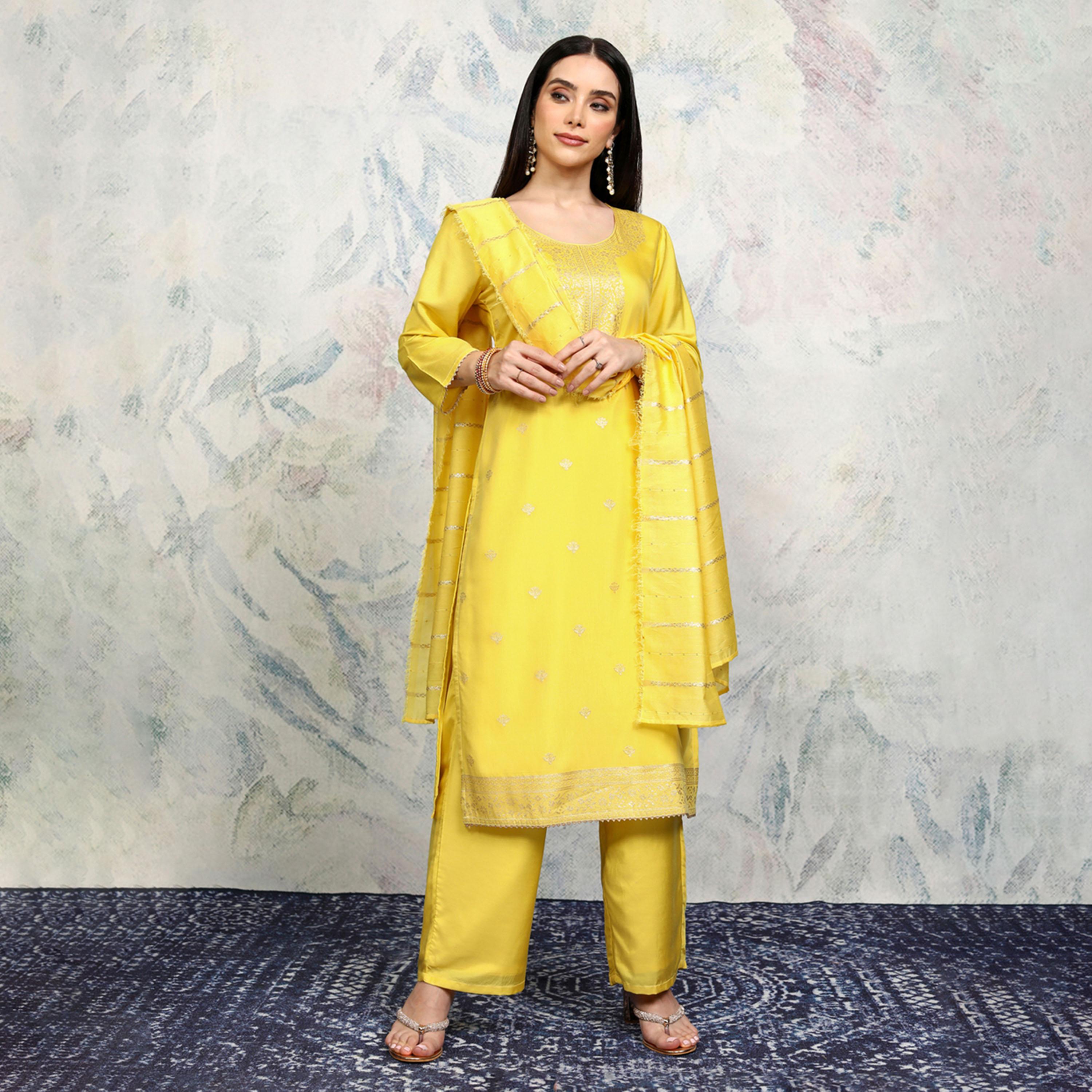 فيشود × ستايلي - كورتا نسائية بنقشات عرقية مع بنطال ووشاح-women-clothing-ethnicwear-sareesets-image-1