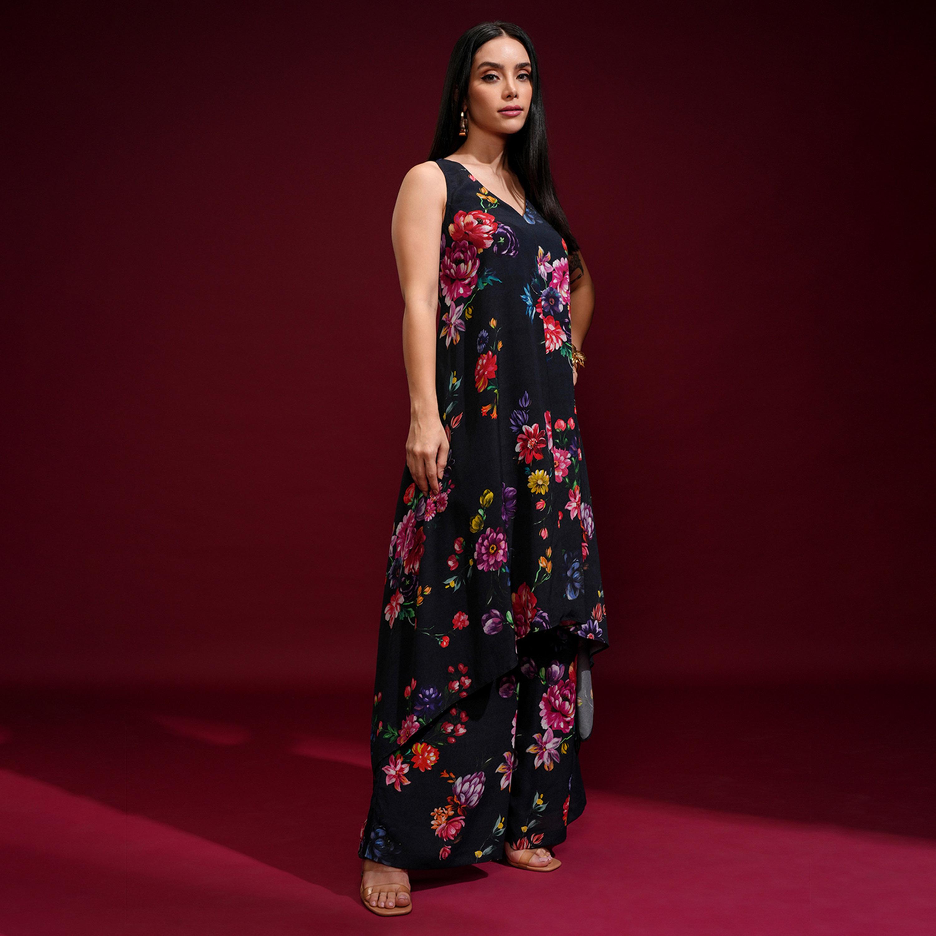 Vishudh X Styli Floral Printed Flared Kurta With Palazzos-women-clothing-ethnicwear-kurtasets-image-6