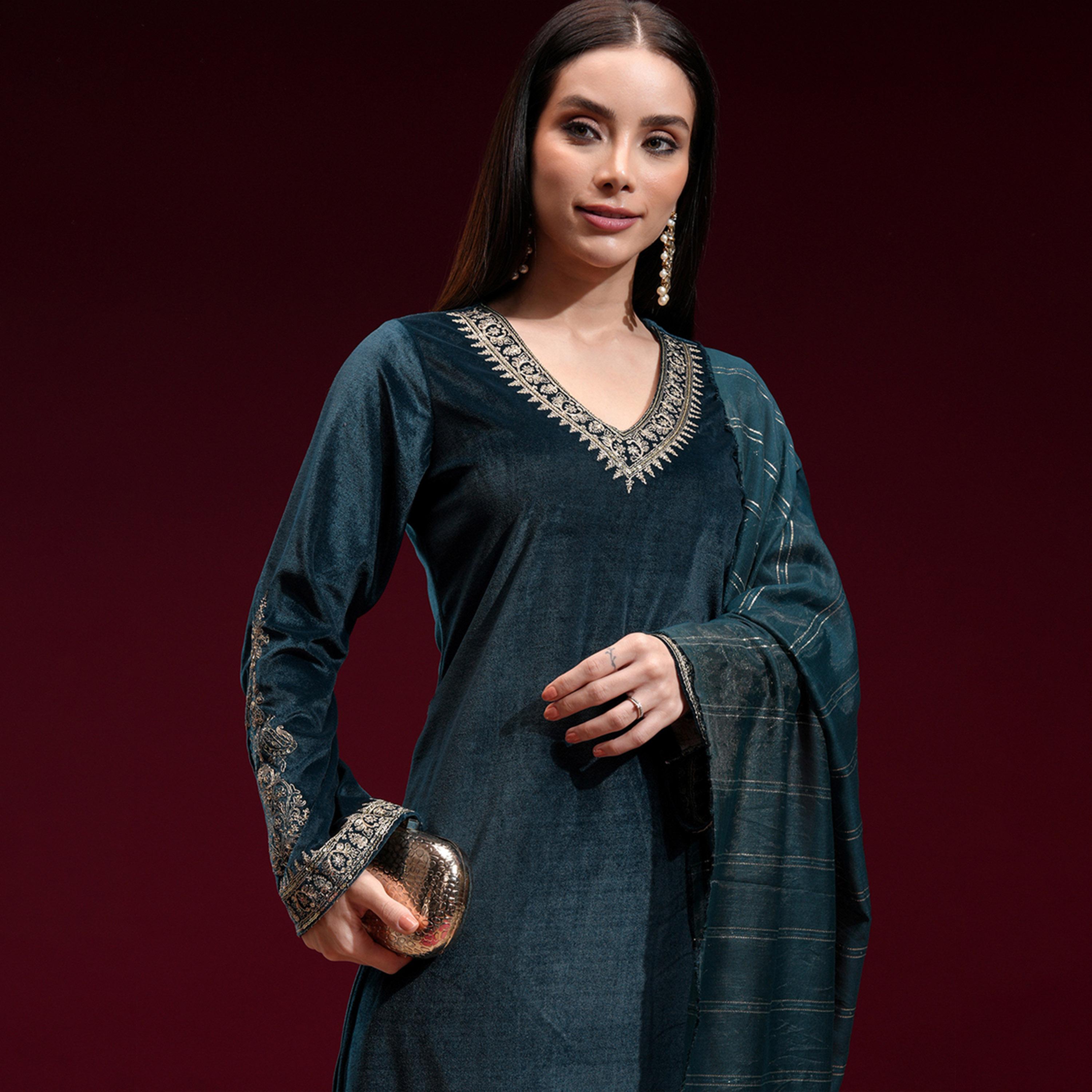 Vishudh X Styli Floral Embroidered V-Neck Velvet Straight Kurta With Trousers And Dupatta-women-clothing-ethnicwear-sareesets-image-2