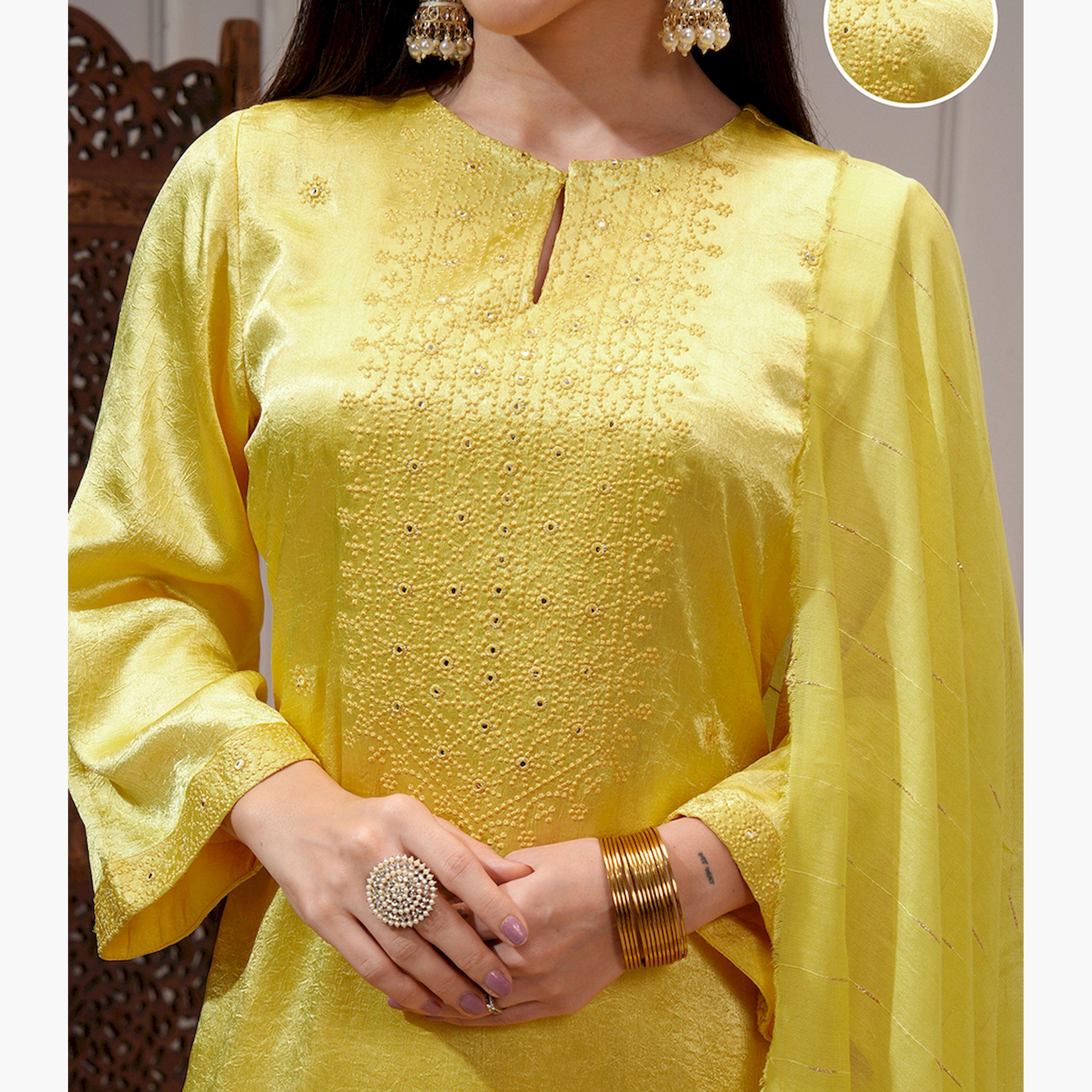 Vishudh X Styli Women Ethnic Motifs Embroidered Regular Kurta with Trousers & Dupatta-women-clothing-ethnicwear-sareesets-image-5