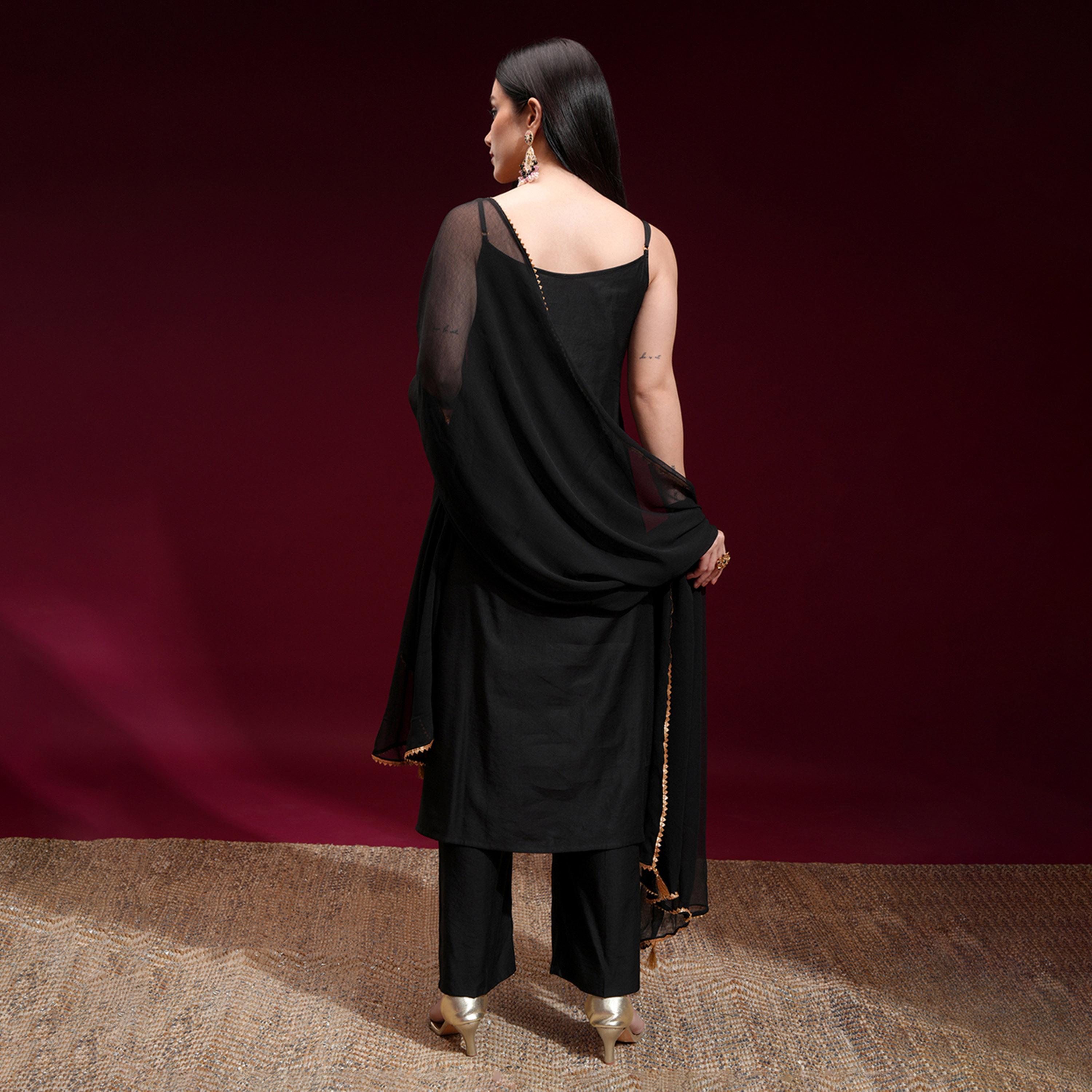 فيشود × ستايلي - كورتا مستقيمة مطرزة بالزهور مع بنطال ووشاح-women-clothing-ethnicwear-sareesets-image-3