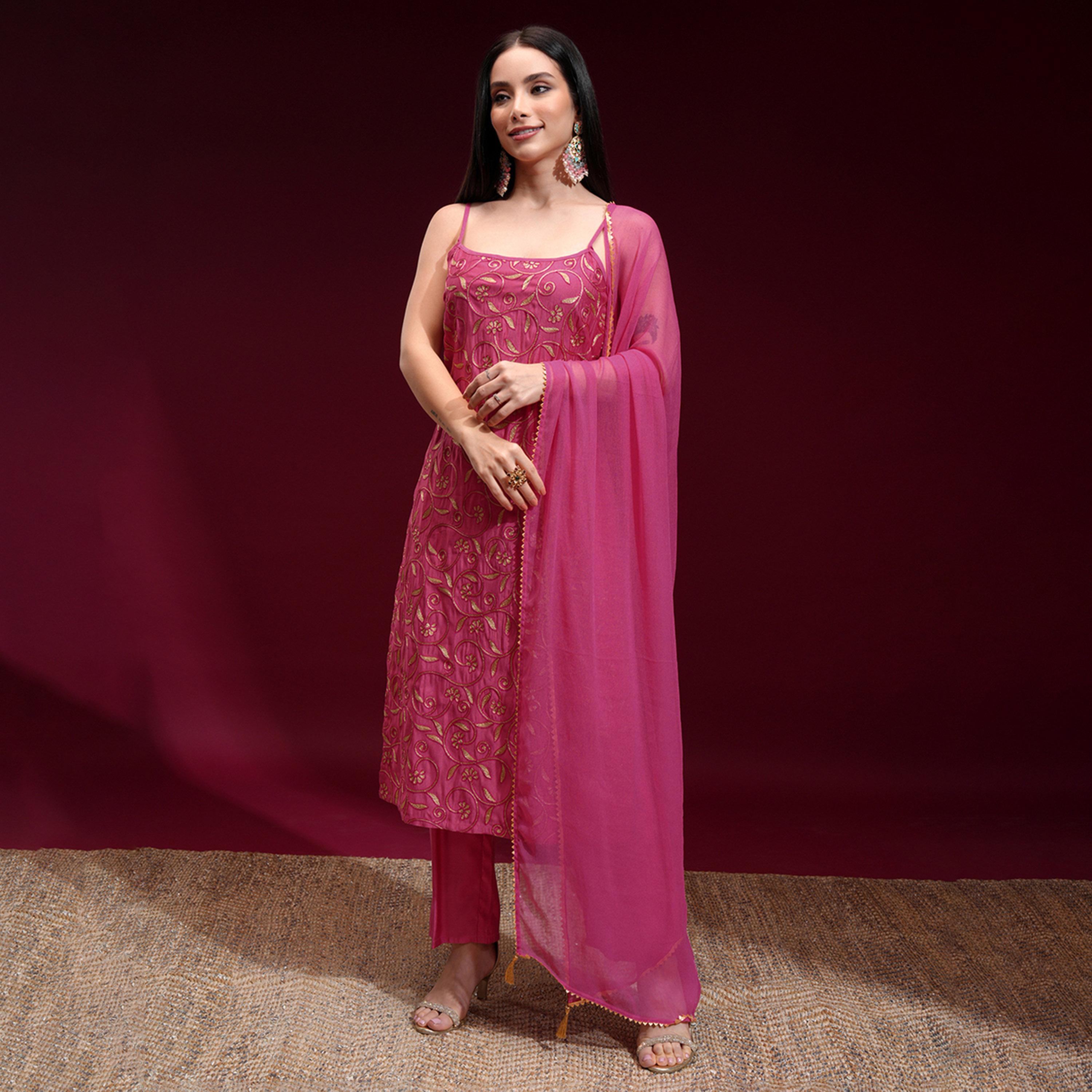 فيشود × ستايلي - كورتا مستقيمة مطرزة بالزهور مع بنطال ووشاح-women-clothing-ethnicwear-sareesets-image-4