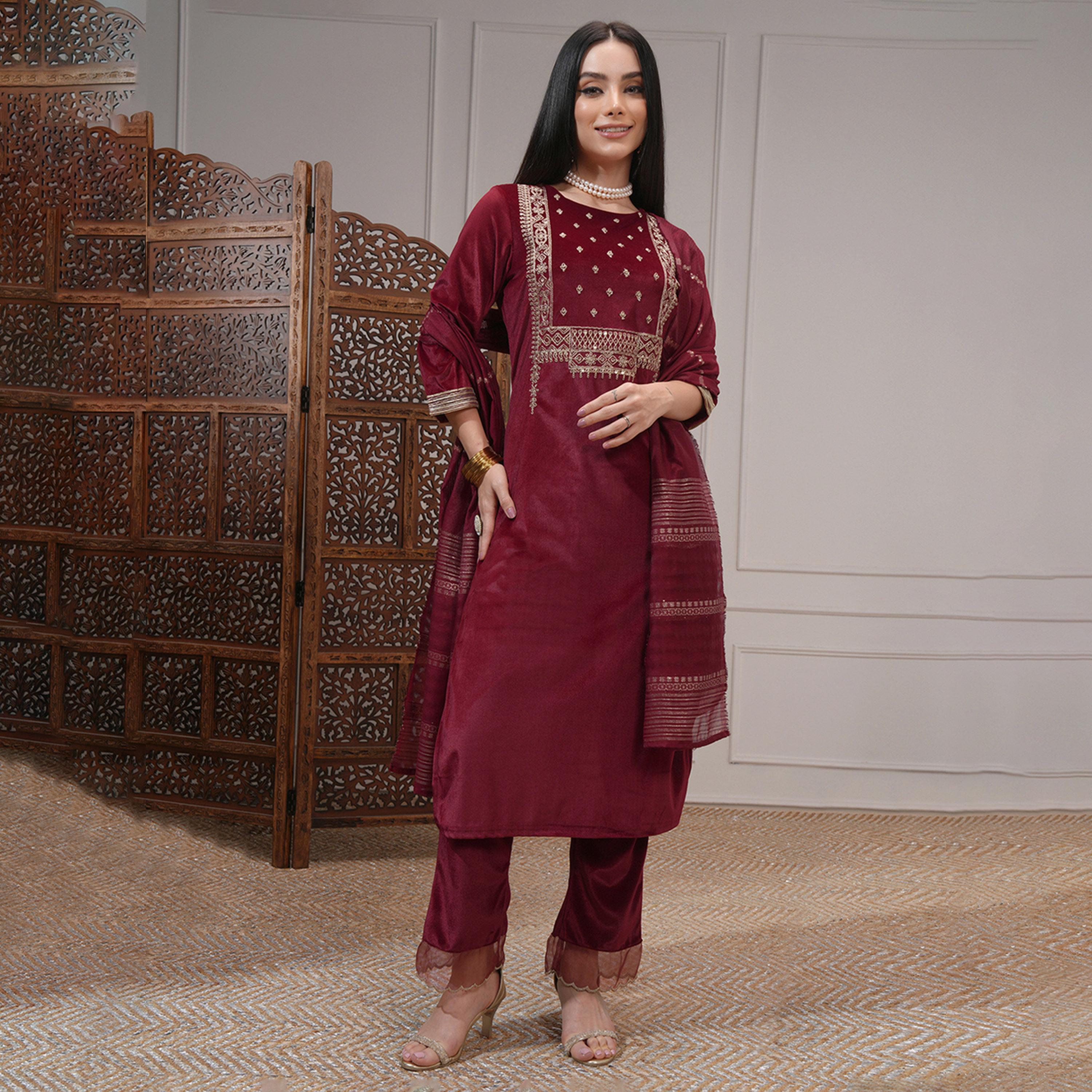 فيشود × ستايلي - كورتا نسائية مطرزة بالزهور ومزينة بالترتر مع بنطال ووشاح-women-clothing-ethnicwear-sareesets-image-1