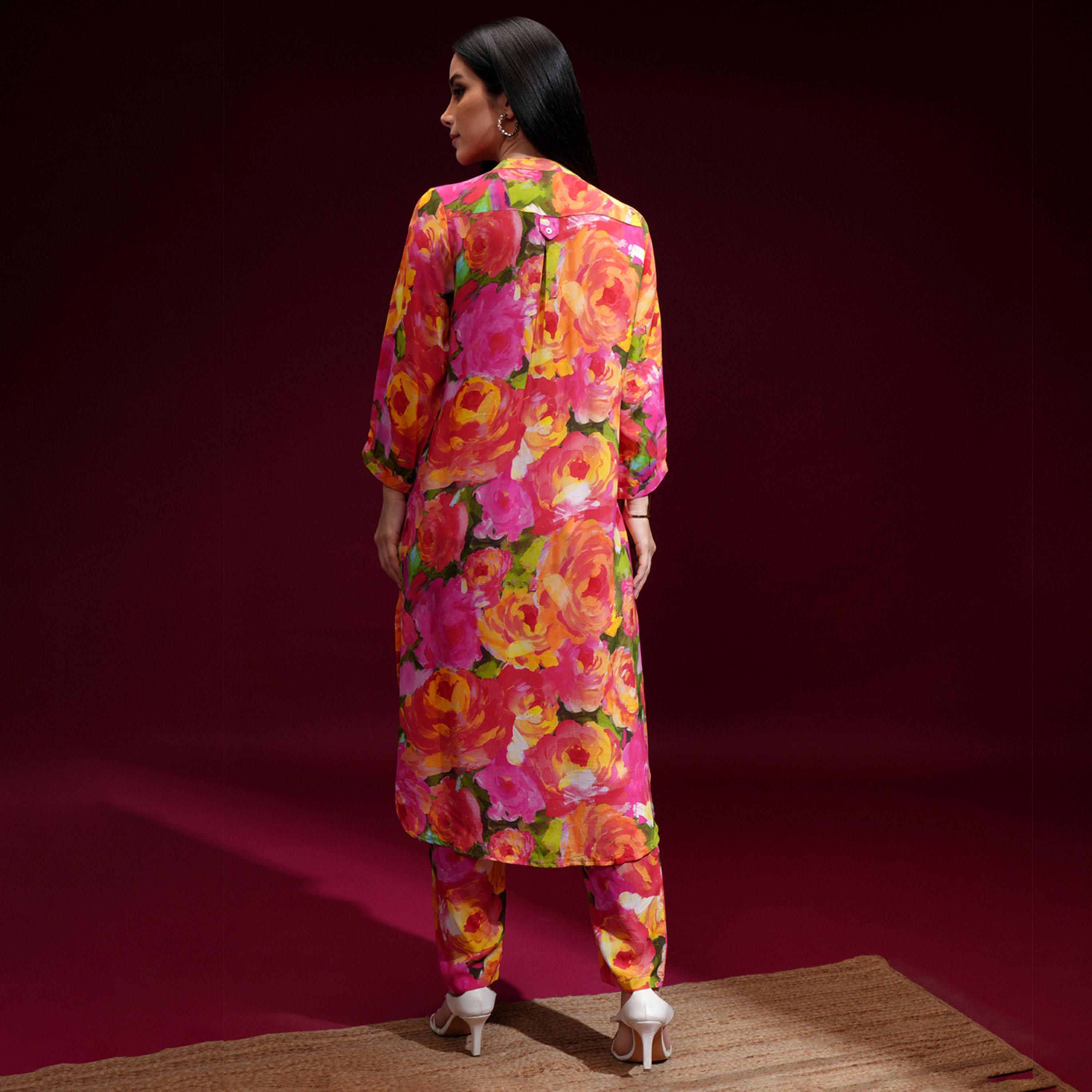Vishudh X Styli Women Floral Printed Regular Kurta with Trousers-women-clothing-ethnicwear-kurtasets-image-3