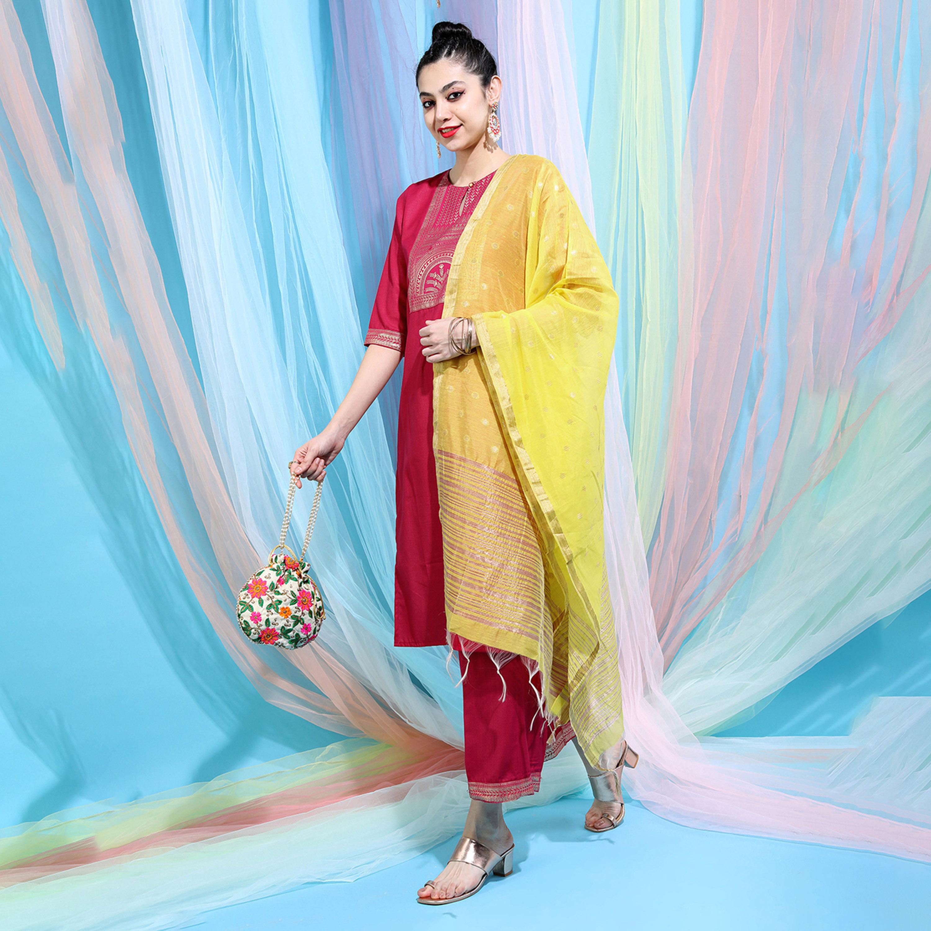 Vishudh X Styli Women Printed Kurta With Palazzos & Dupatta-women-clothing-ethnicwear-sareesets-image-2