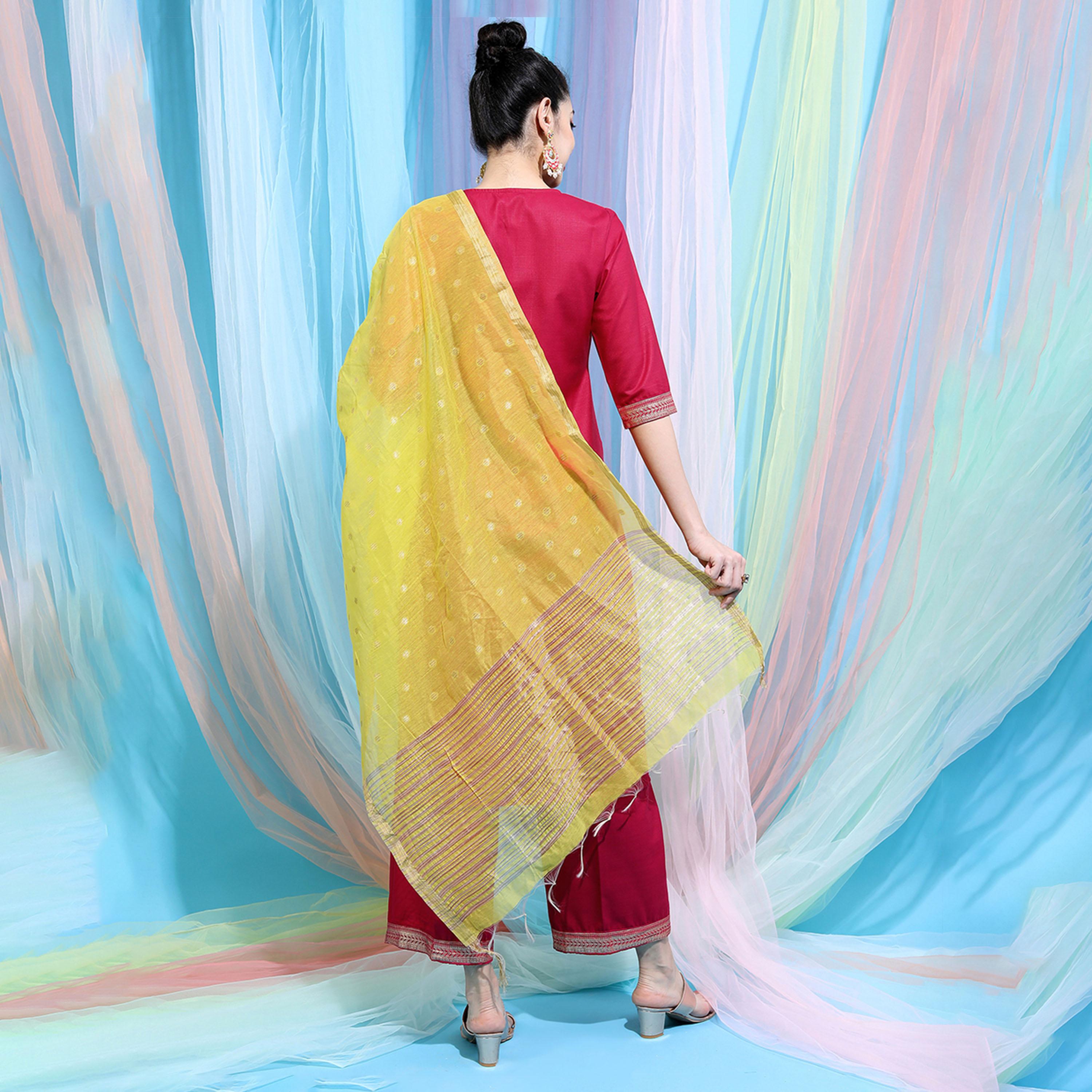 Vishudh X Styli Women Printed Kurta With Palazzos & Dupatta-women-clothing-ethnicwear-sareesets-image-3
