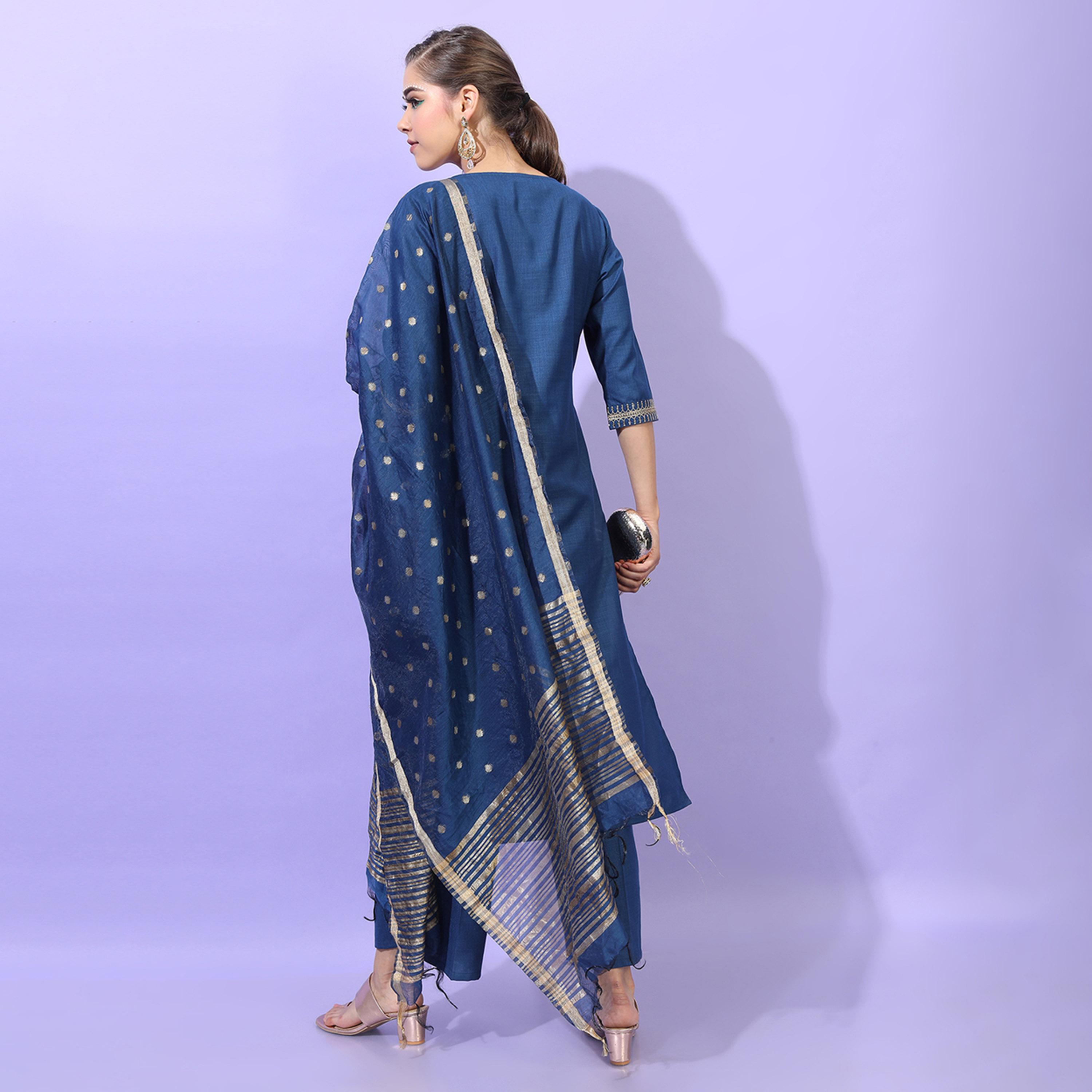 فيشود × ستايلي - كورتي نسائي متعدد الطبقات مع بنطال ووشاح - أزرق مخضر-women-clothing-ethnicwear-sareesets-image-3