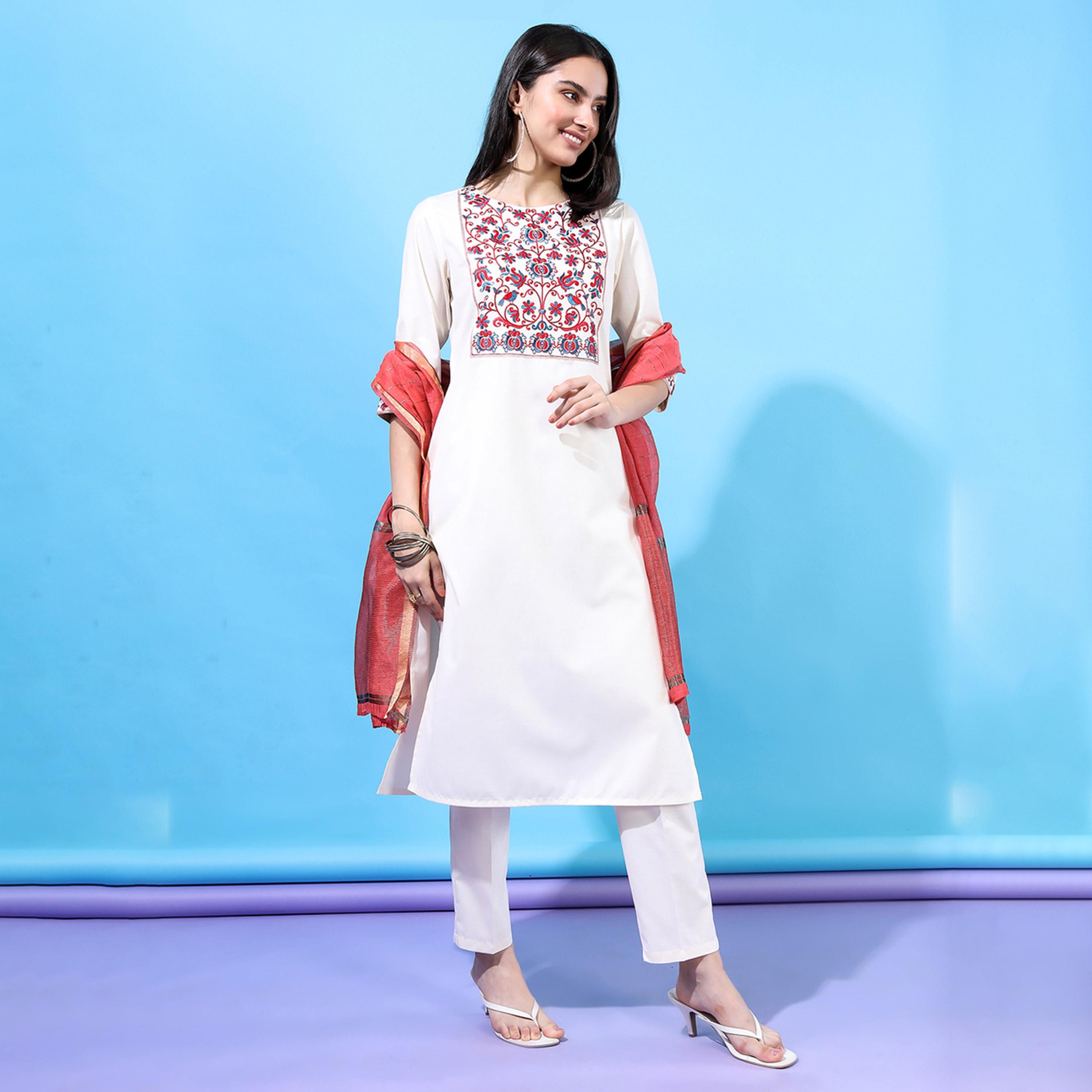 فيشود × ستايلي - كورتي مستقيم بياقة مزينة بالأزهار للنساء مع بنطال ووشاح - كريمي-women-clothing-ethnicwear-sareesets-image-5