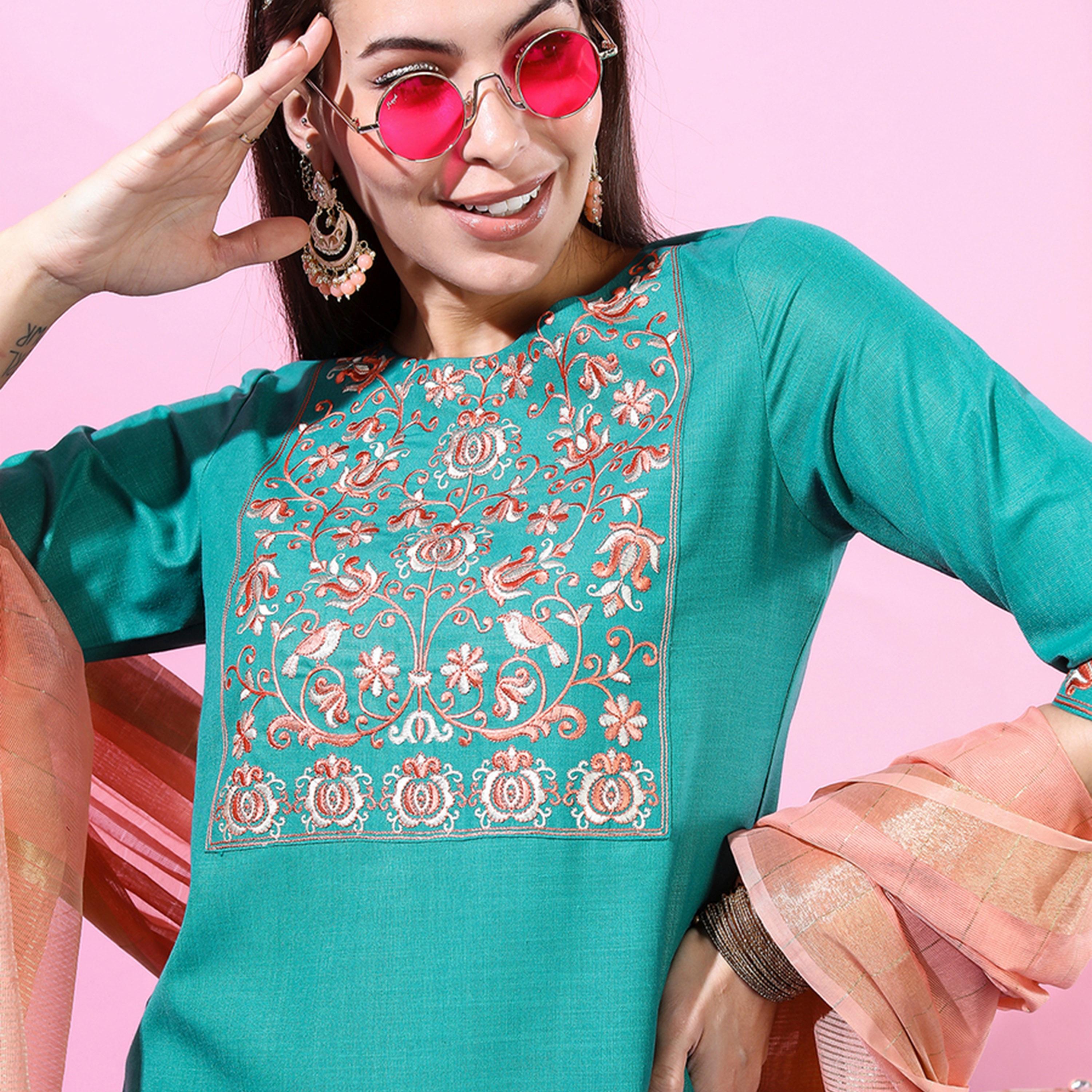 فيشود × ستايلي - كورتا نسائية مستقيمة مطرزة باللون الأخضر مع بنطال ووشاح-women-clothing-ethnicwear-sareesets-image-2