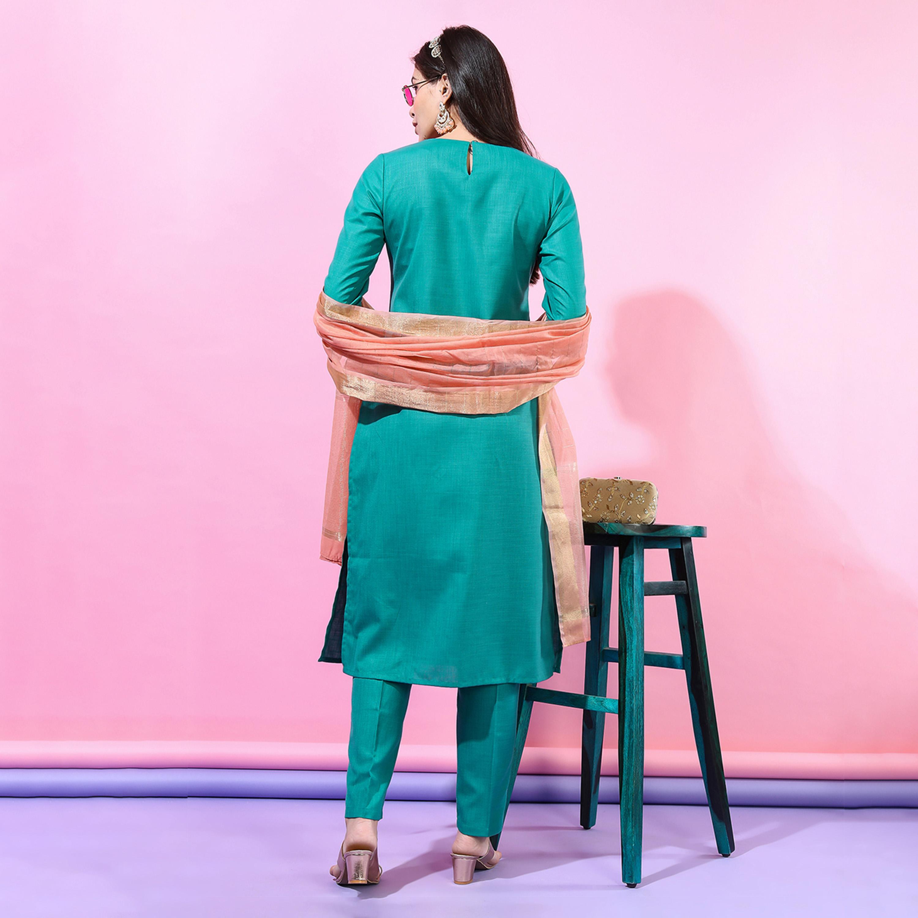 فيشود × ستايلي - كورتا نسائية مستقيمة مطرزة باللون الأخضر مع بنطال ووشاح-women-clothing-ethnicwear-sareesets-image-3