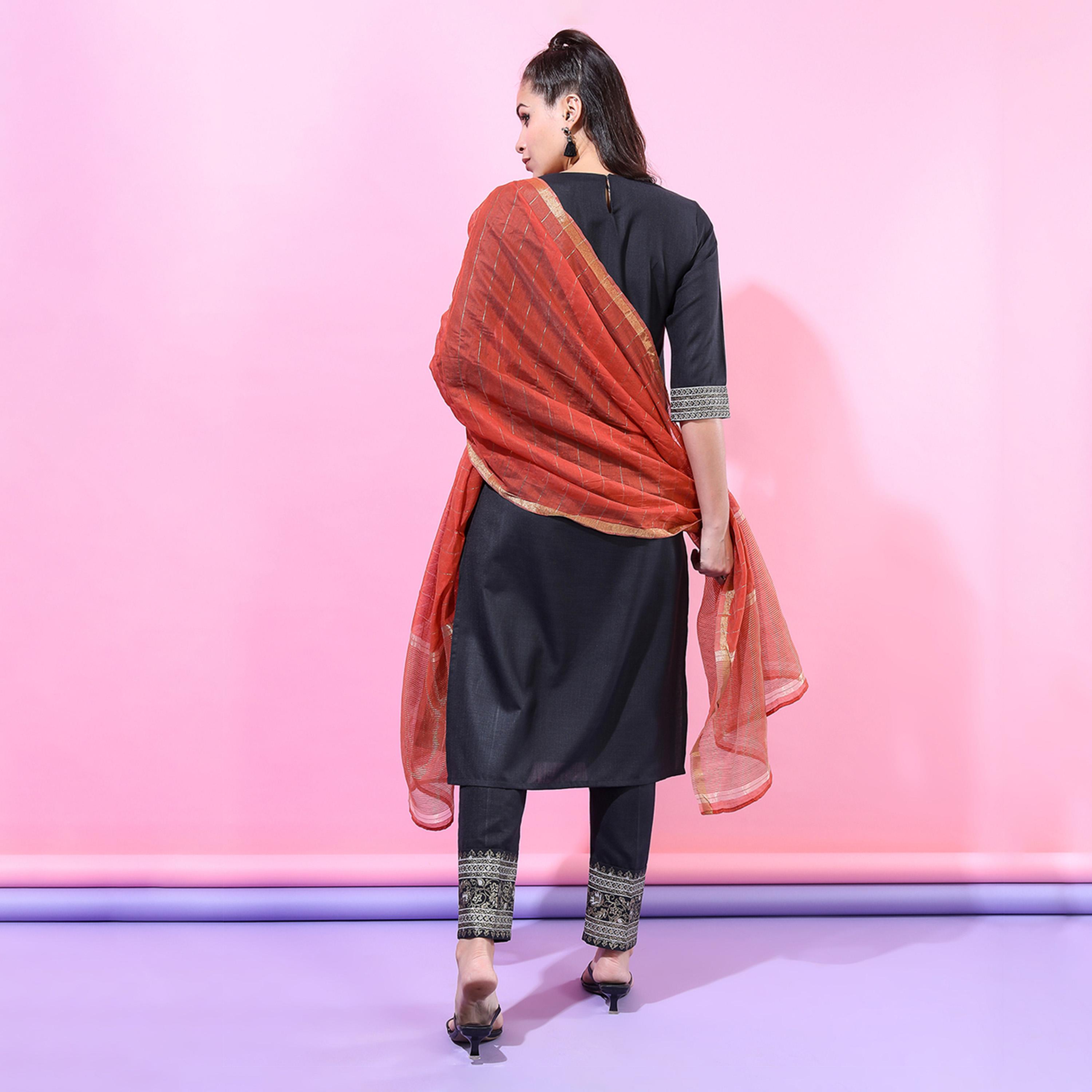 Vishudh X Styli Women Yoke Design Straight Kurta with Trousers & Dupatta-women-clothing-ethnicwear-sareesets-image-3