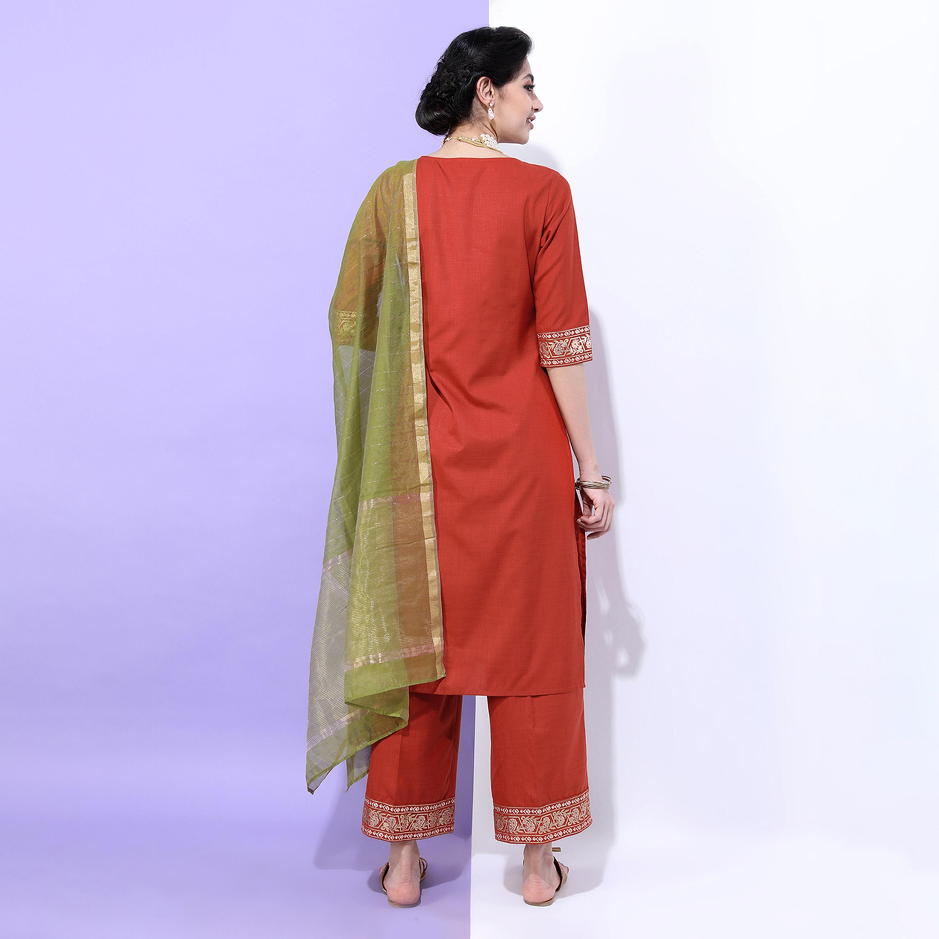 فيشود × ستايلي - كورتا مستقيمة بياقة مزينة للنساء مع بنطال ووشاح - أخضر وصدأ-women-clothing-ethnicwear-sareesets-image-3