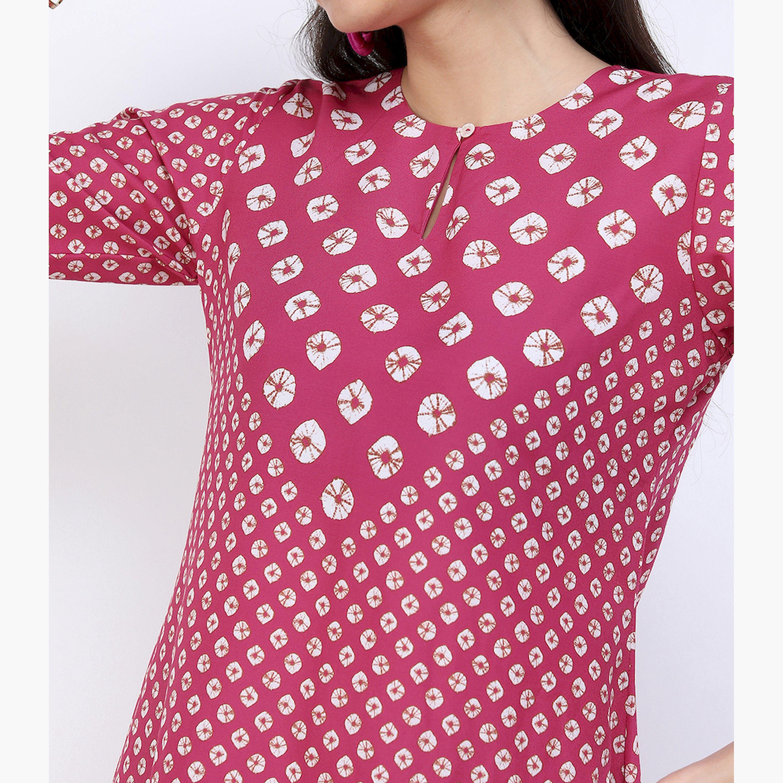 Vishudh X Styli Women Pink Bandhani Printed Kurti with Trousers-women-clothing-ethnicwear-kurtasets-image-4