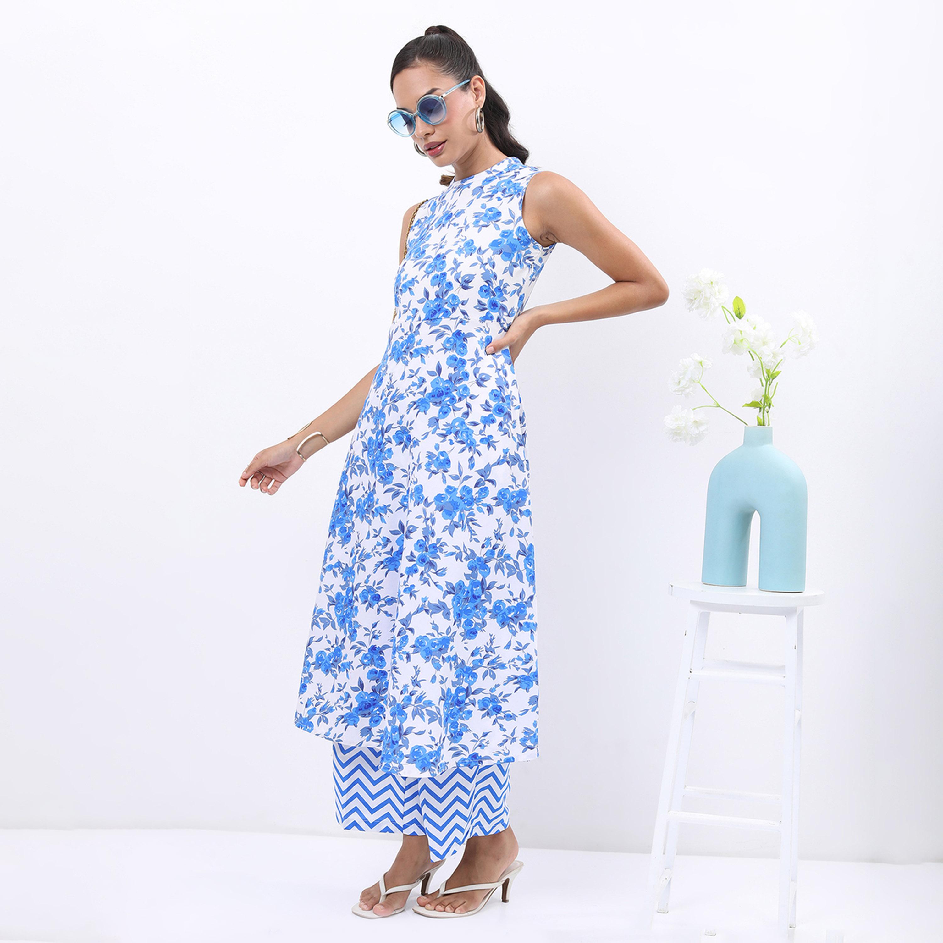 Vishudh X Styli Floral Printed A-Line Regular Kurta with Palazzos-women-clothing-ethnicwear-kurtasets-image-4