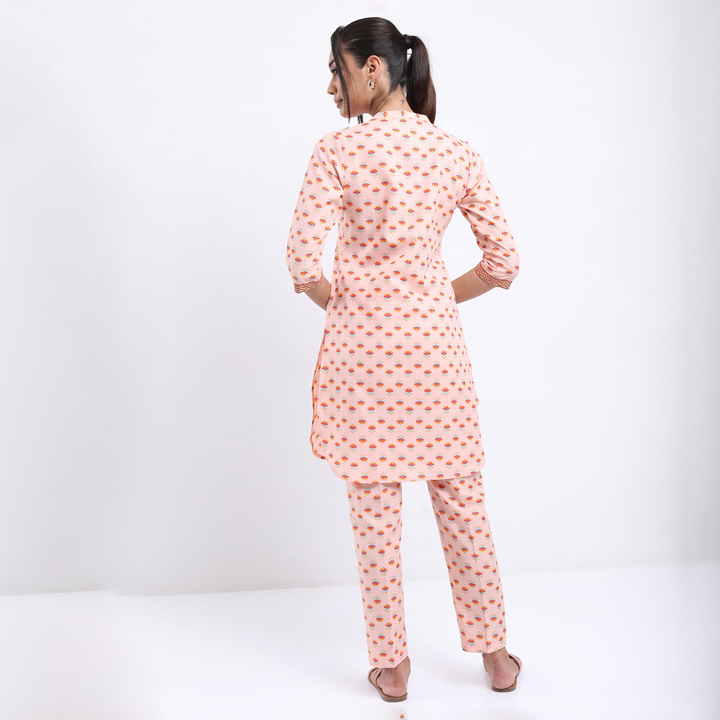 Vishudh X Styli Peach-Coloured Floral Printed Band Collar Top with Trousers-women-clothing-ethnicwear-kurtasets-image-3